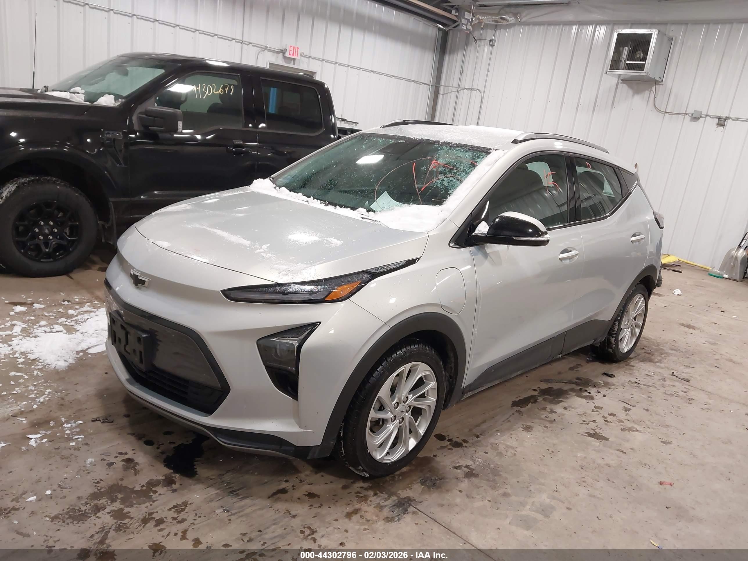 CHEVROLET BOLT image 2