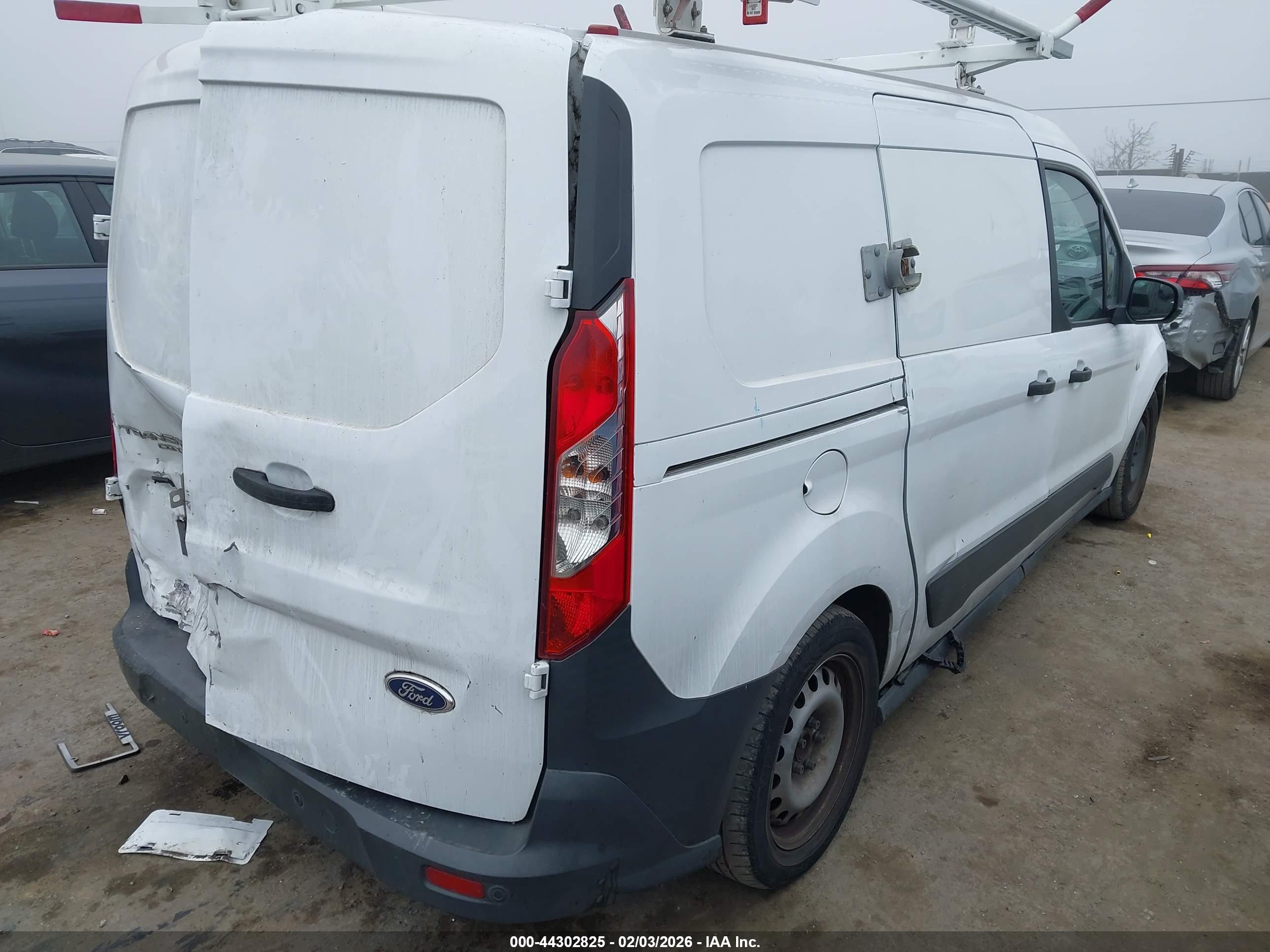 FORD TRANSIT image 4