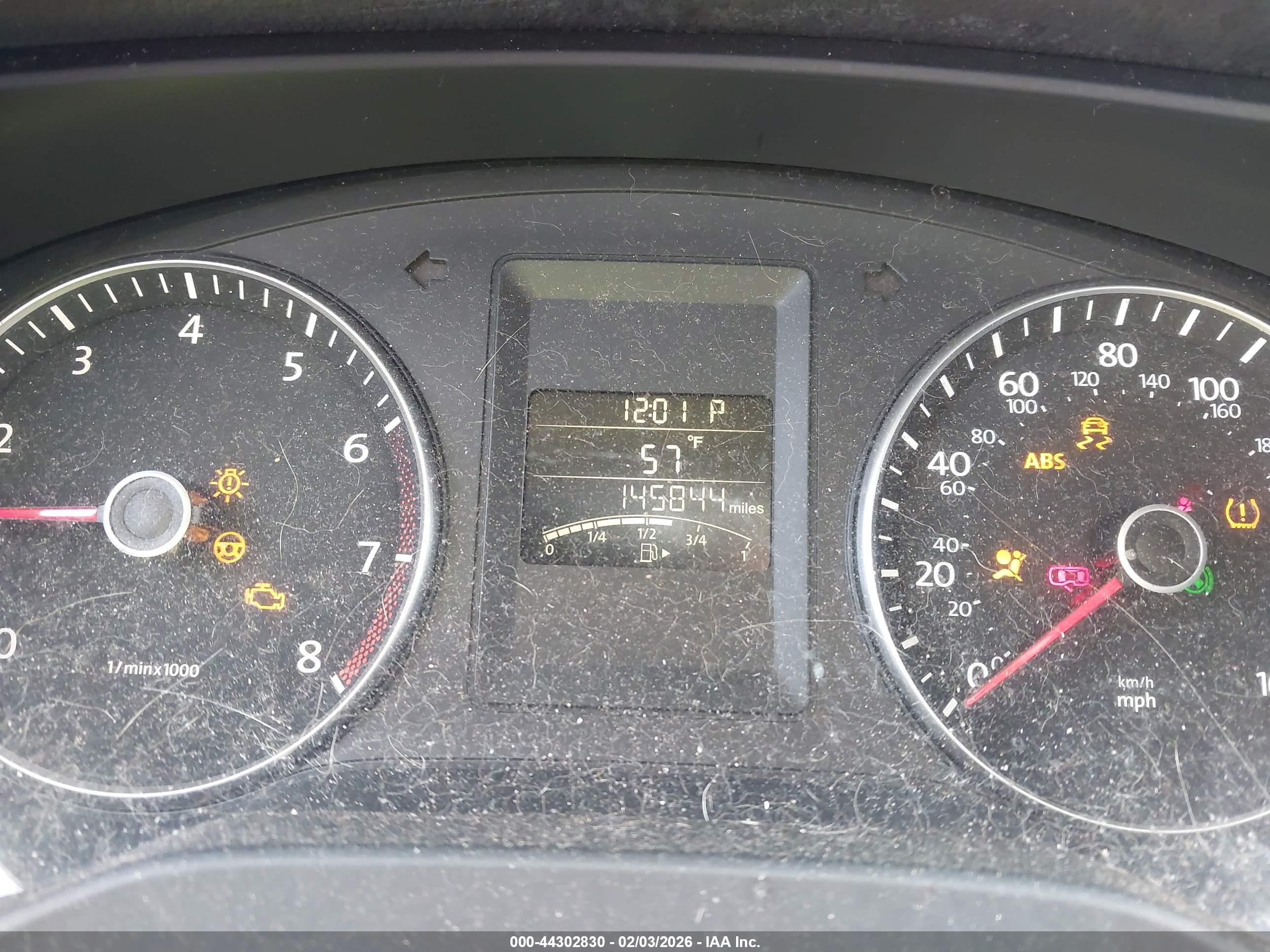 VOLKSWAGEN JETTA image 7
