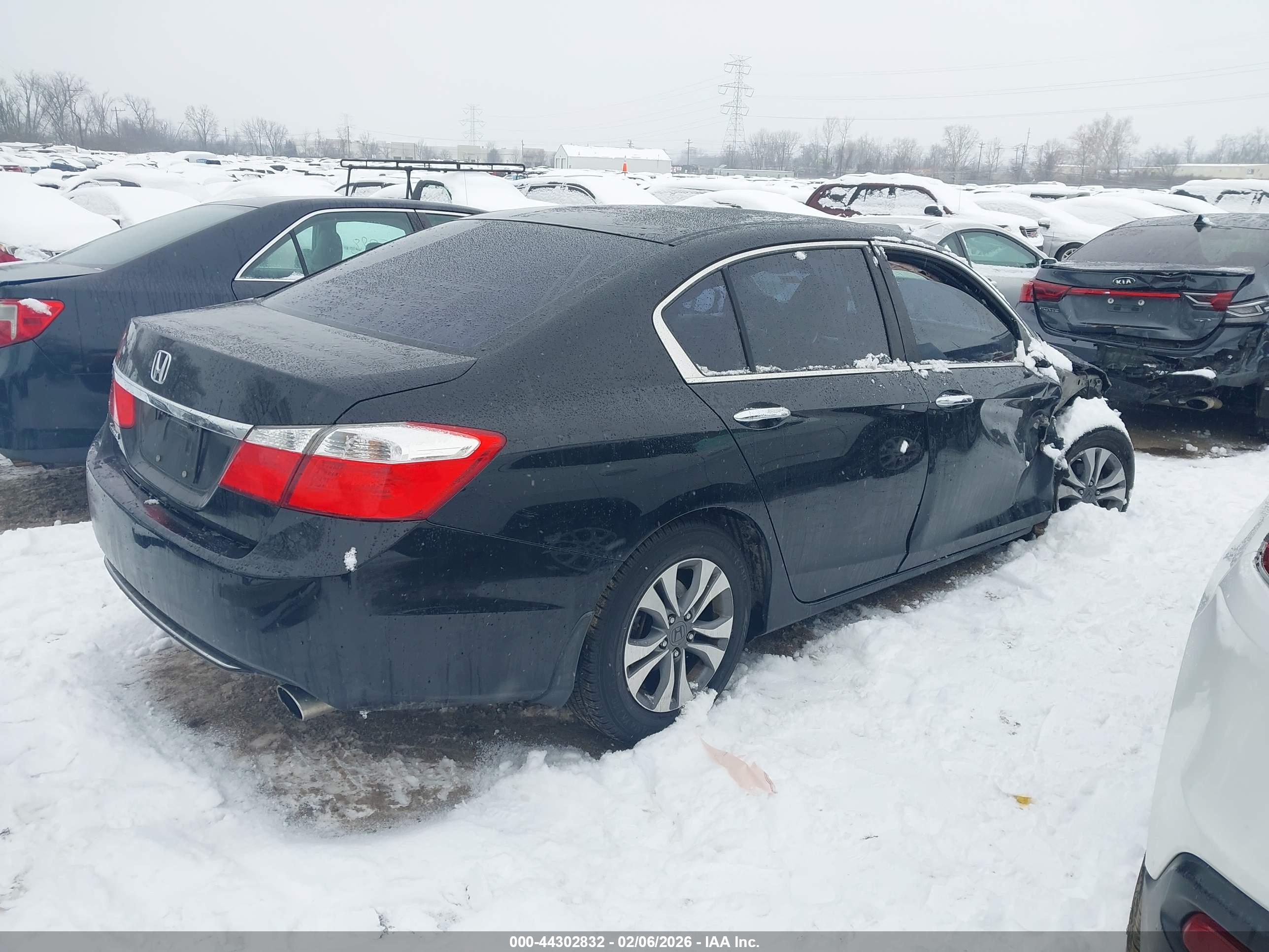 HONDA ACCORD image 4