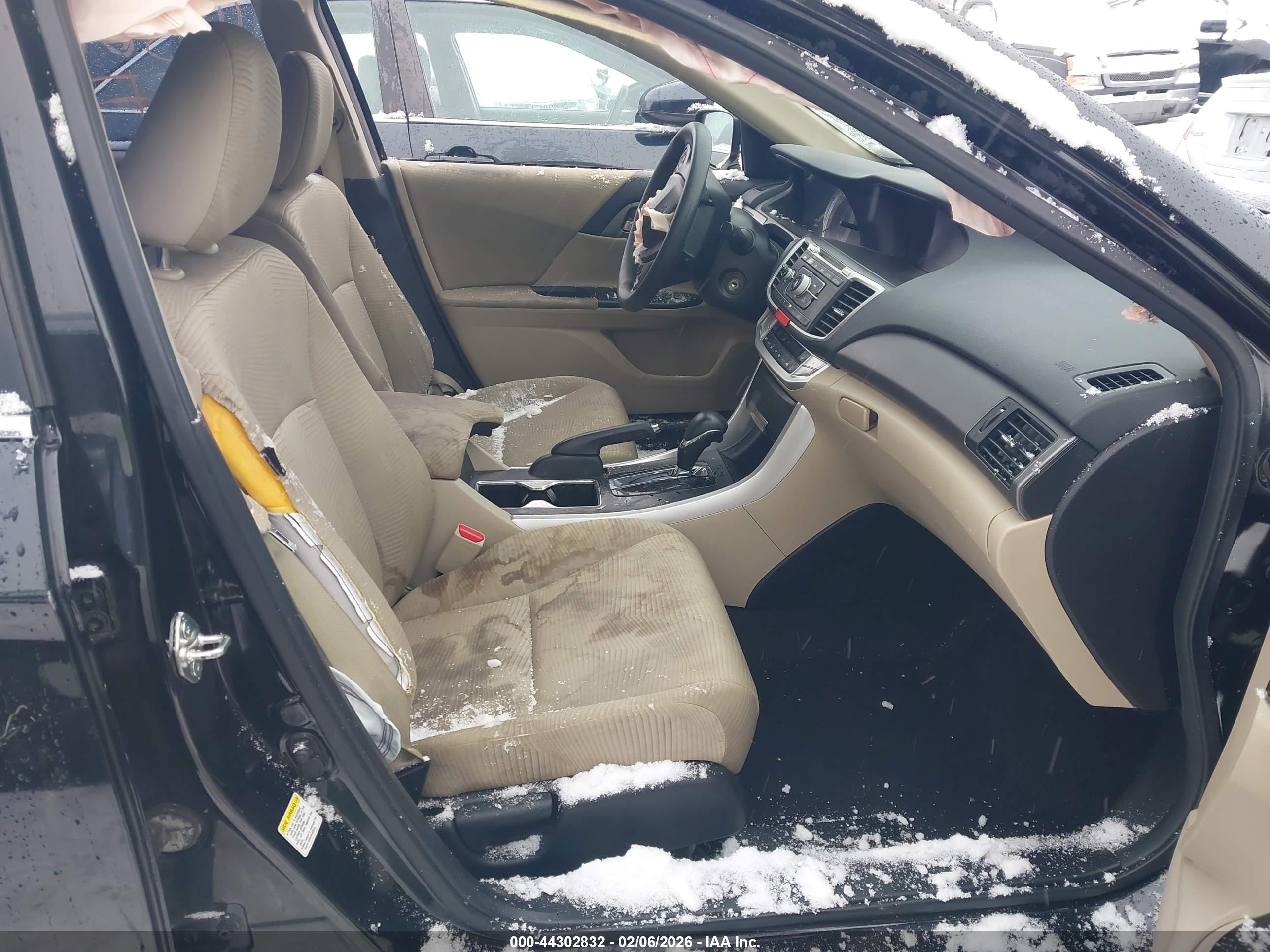 HONDA ACCORD image 5