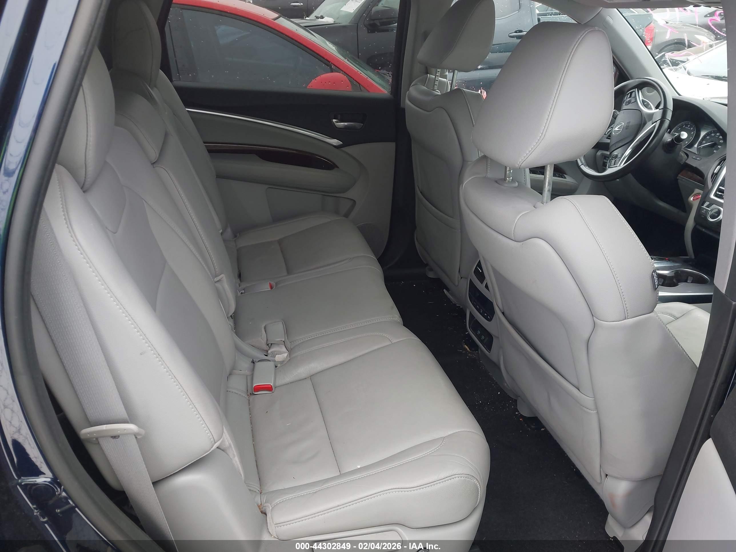 ACURA MDX image 8