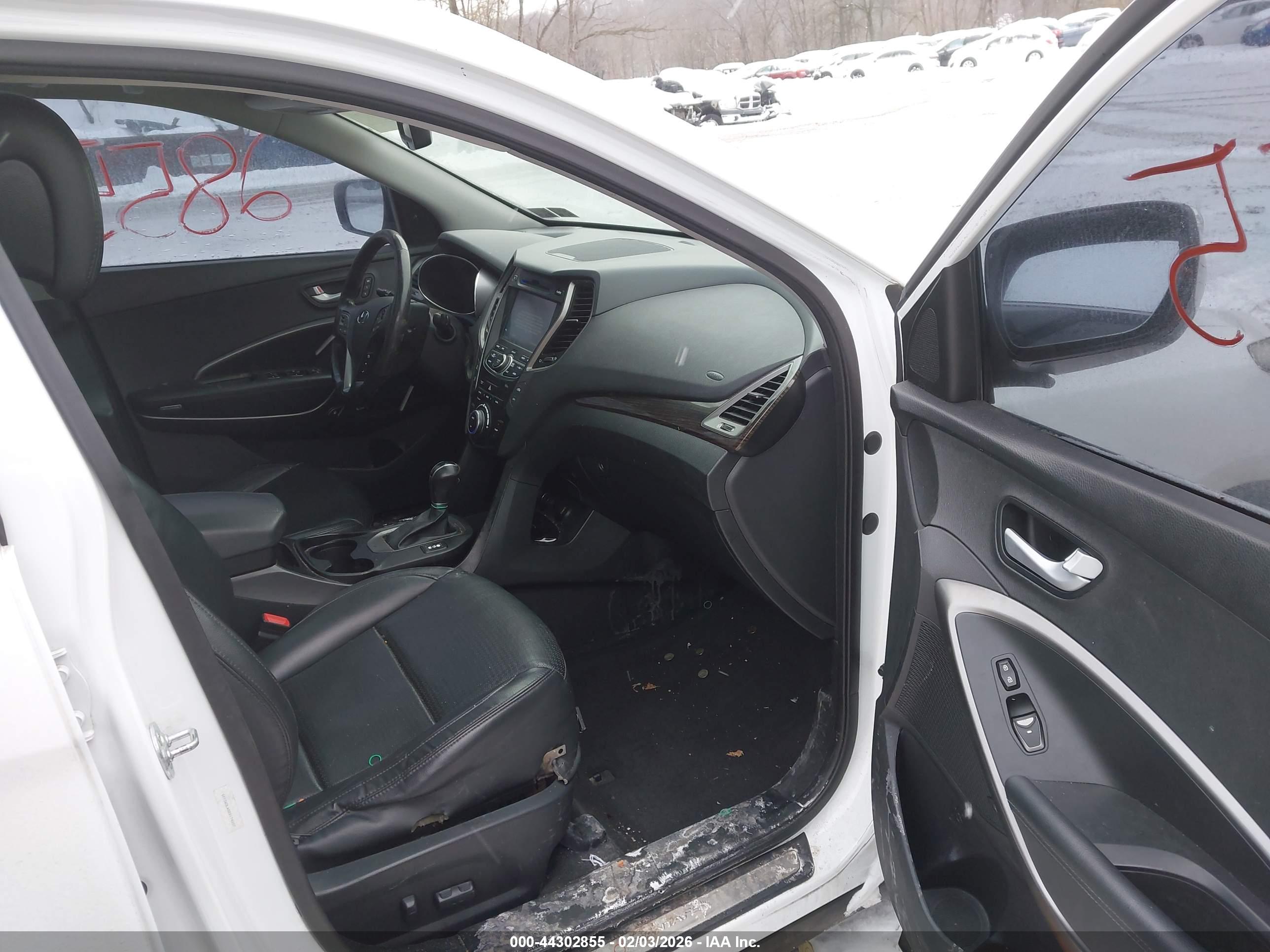 HYUNDAI SANTA image 5
