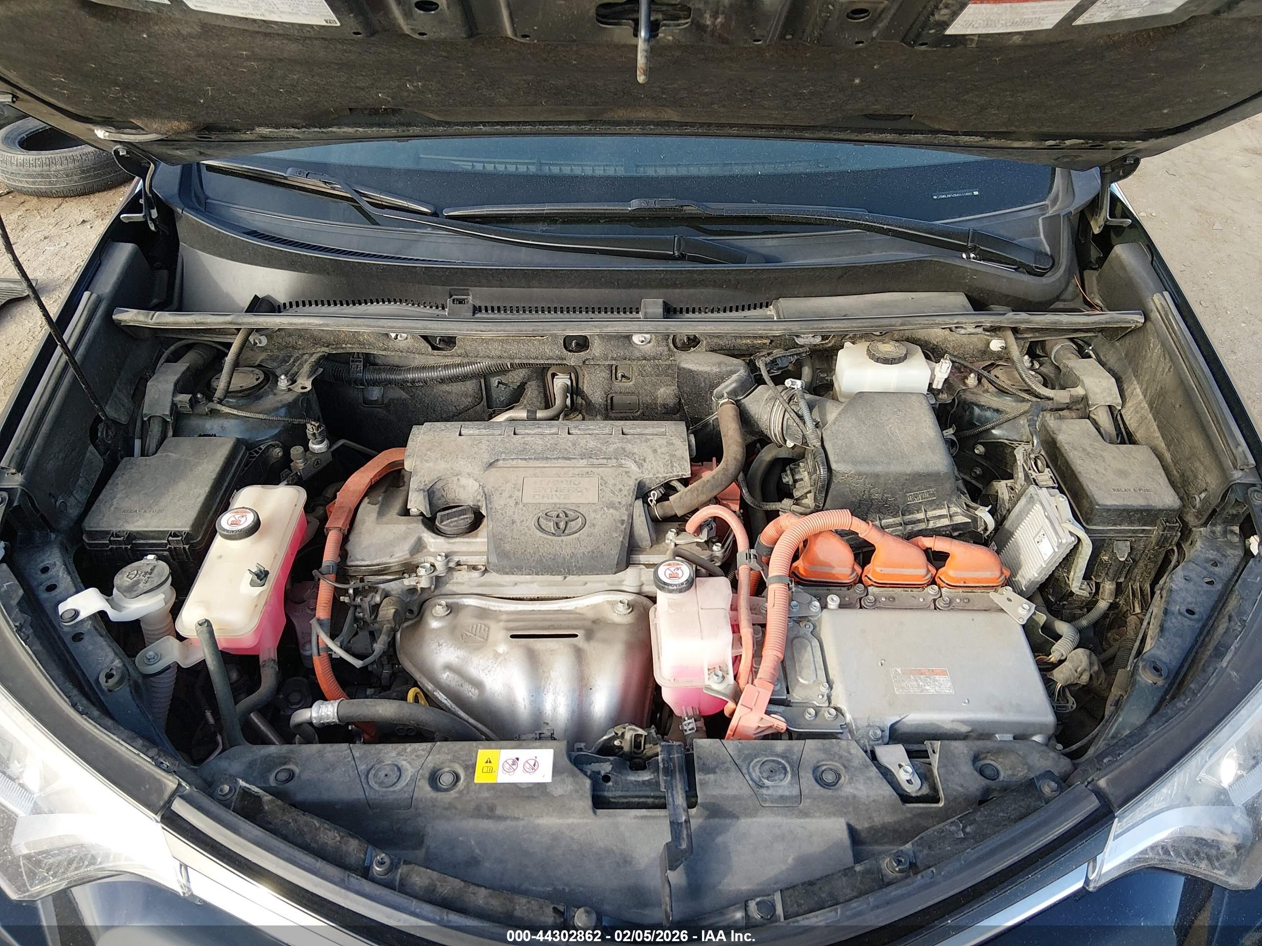 TOYOTA RAV4 image 10