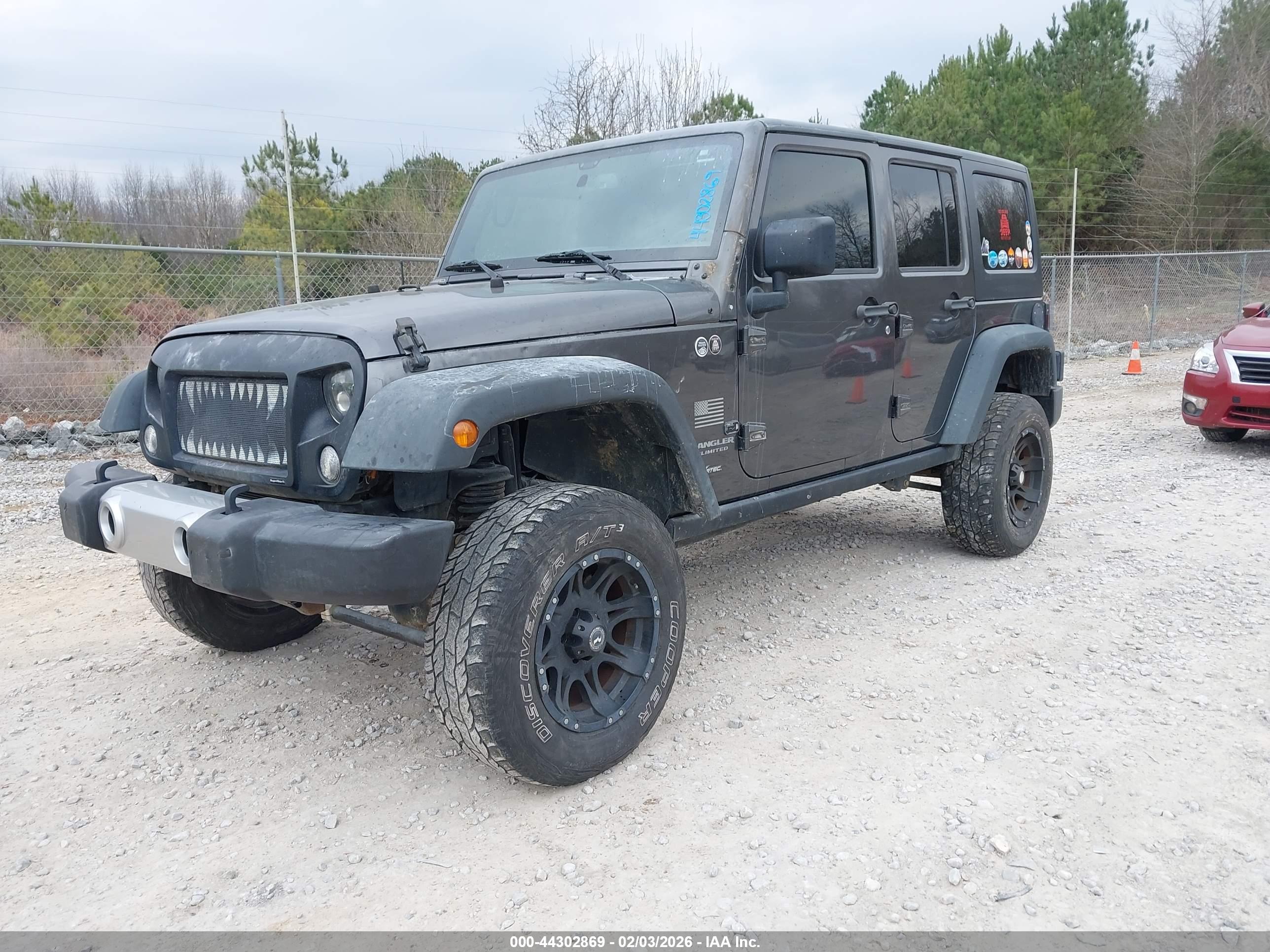 JEEP WRANGLER image 2