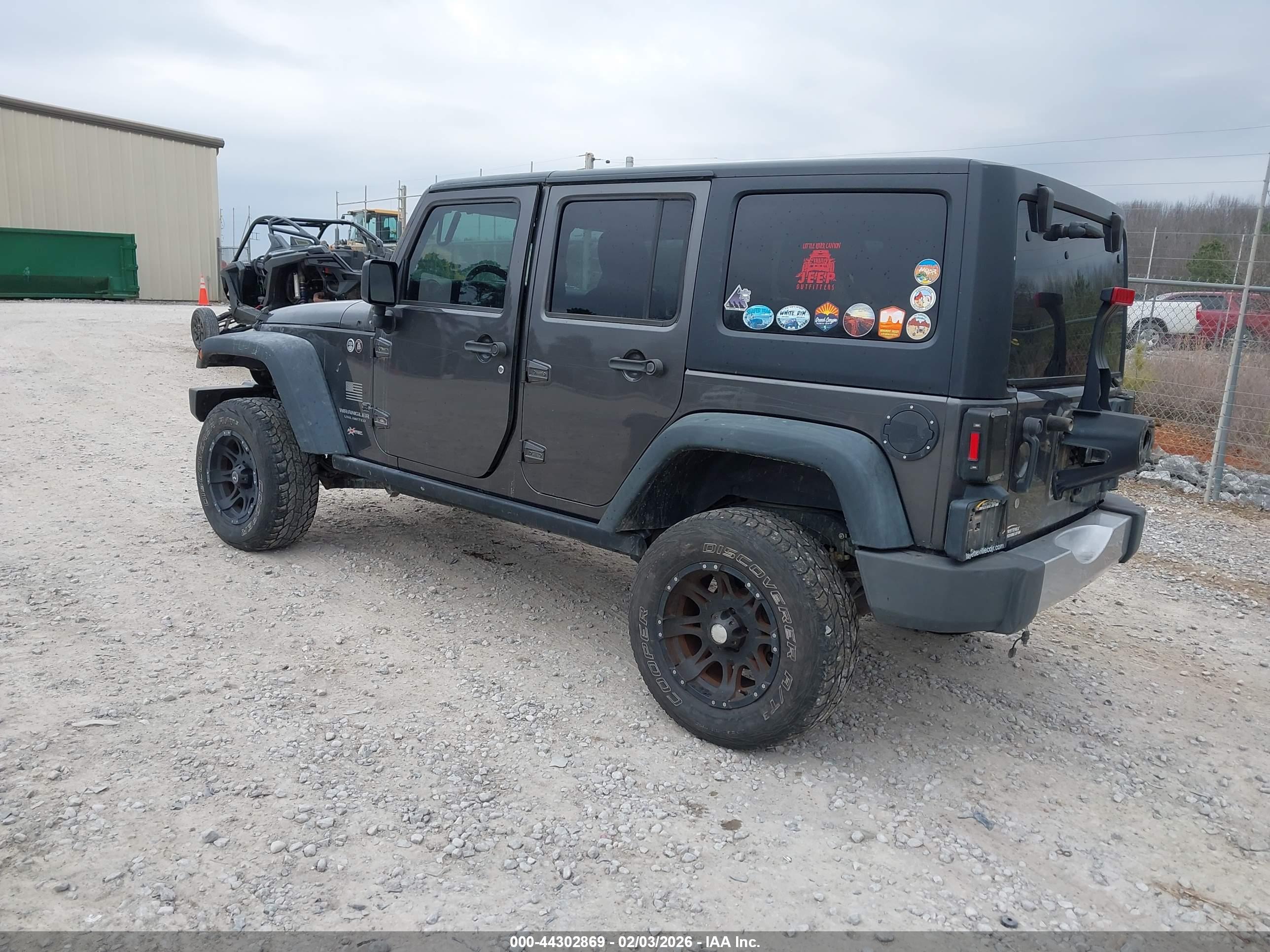 JEEP WRANGLER image 3