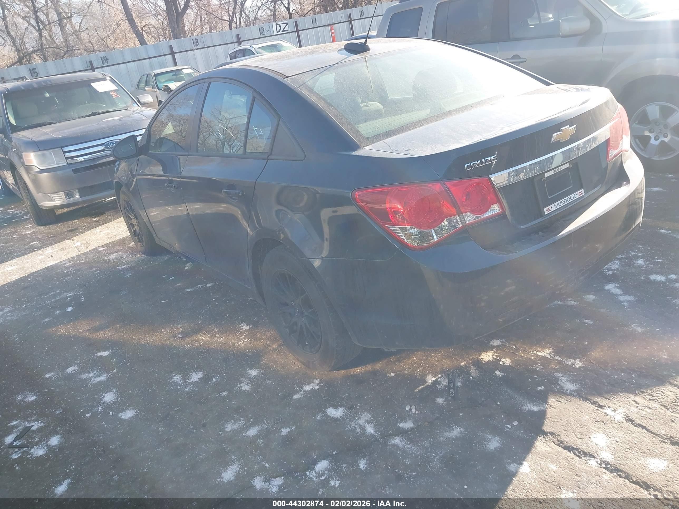 CHEVROLET CRUZE image 3