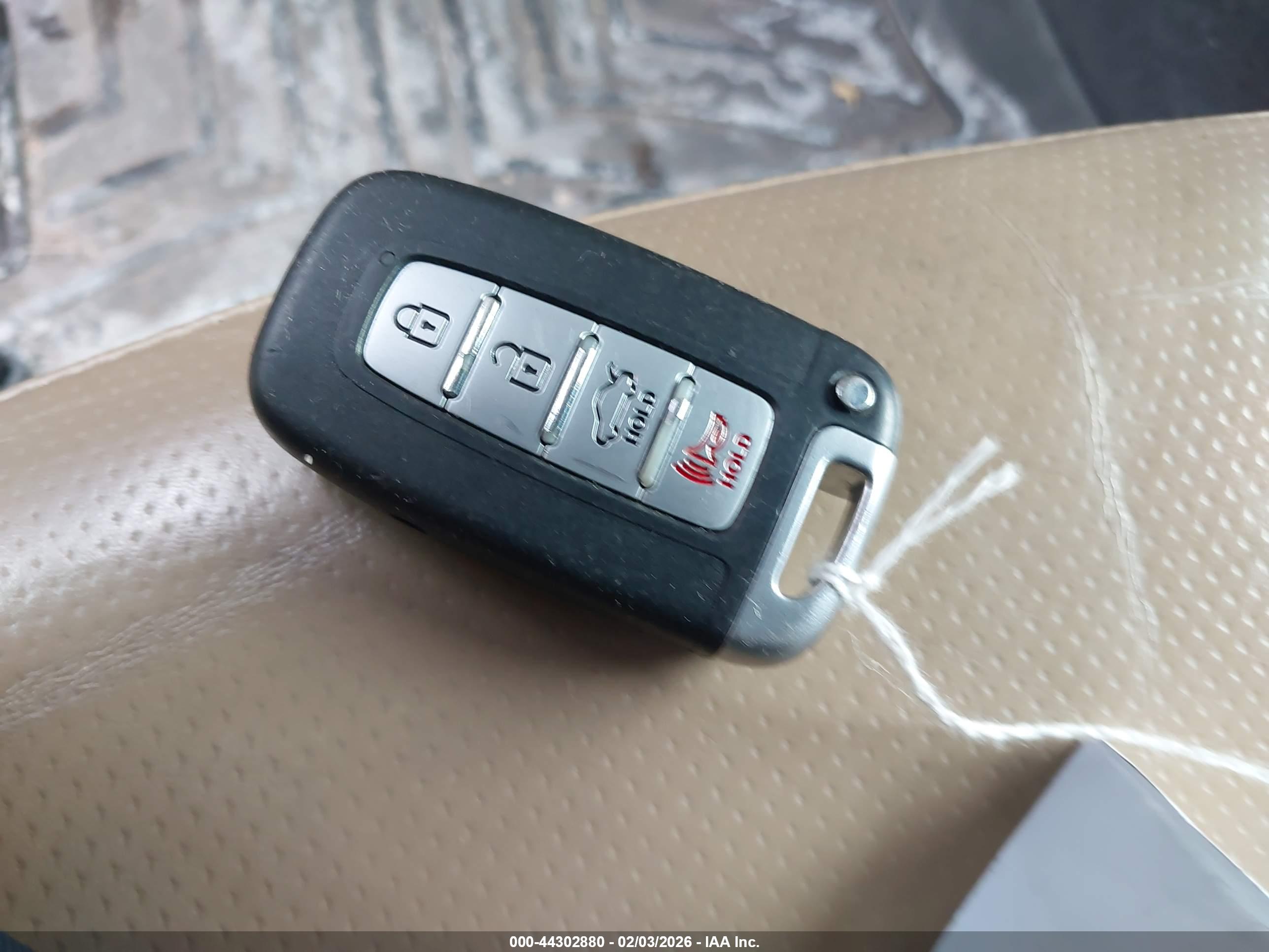 HYUNDAI SONATA image 11
