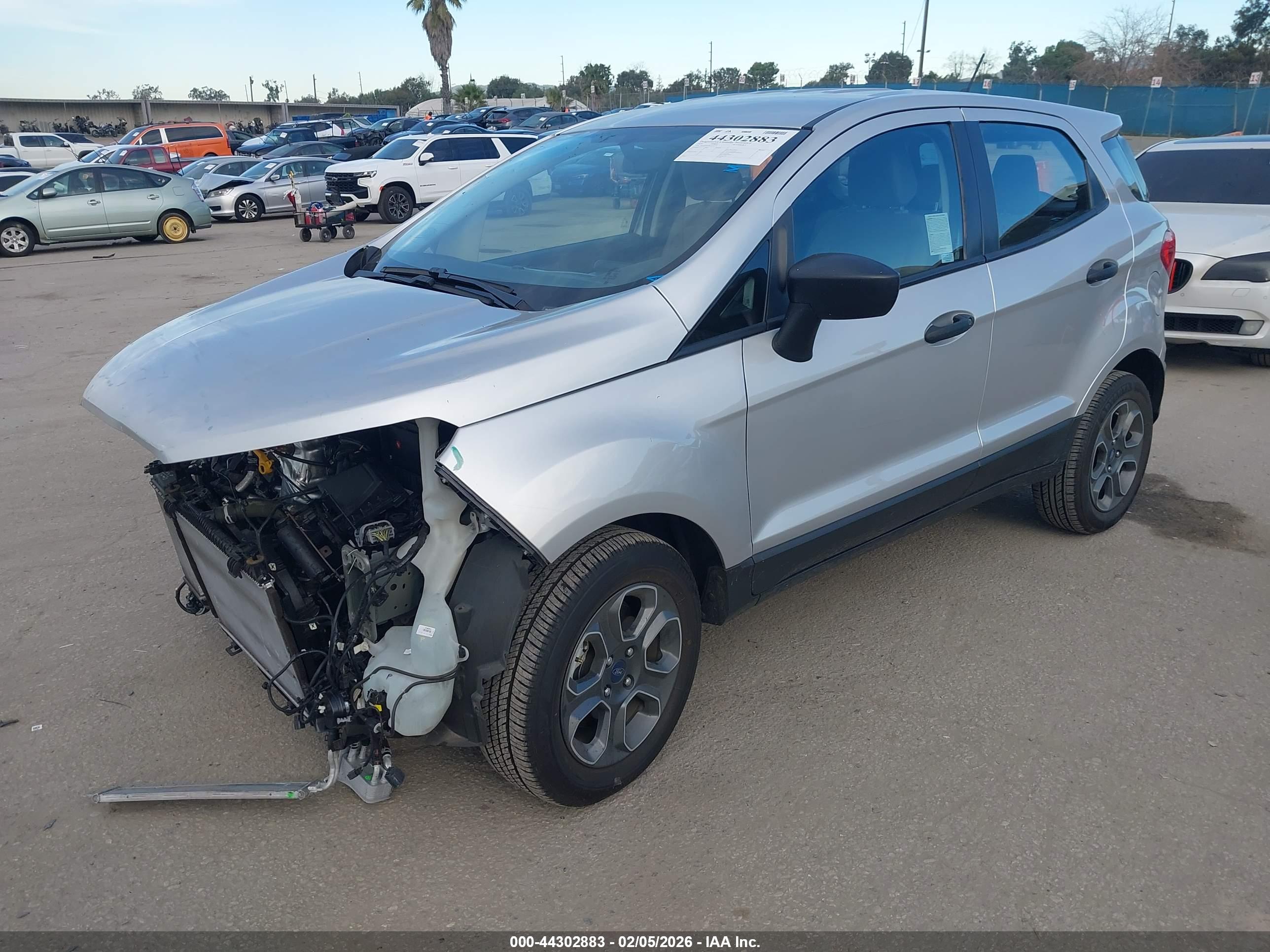 FORD ECOSPORT image 2