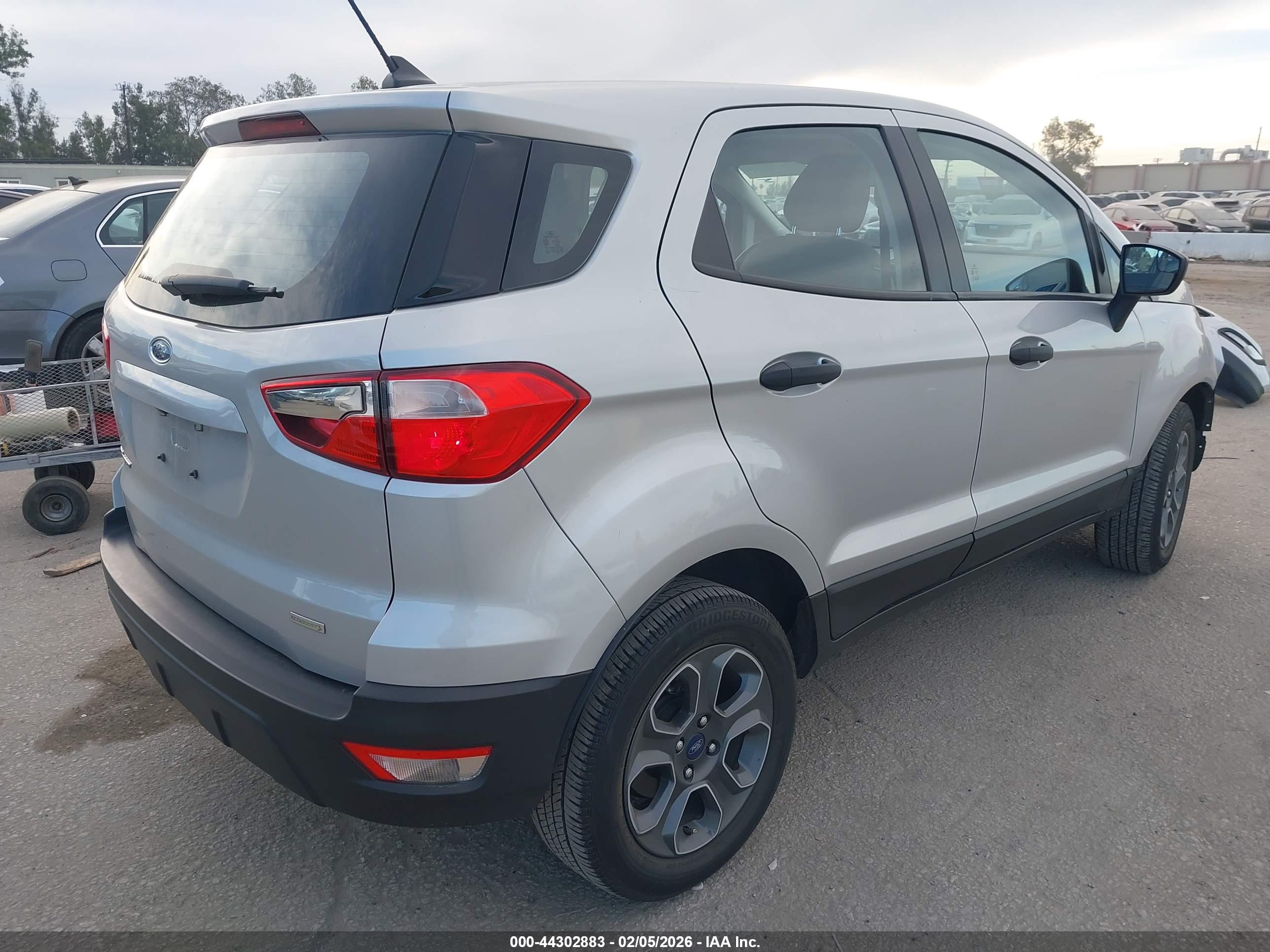 FORD ECOSPORT image 4