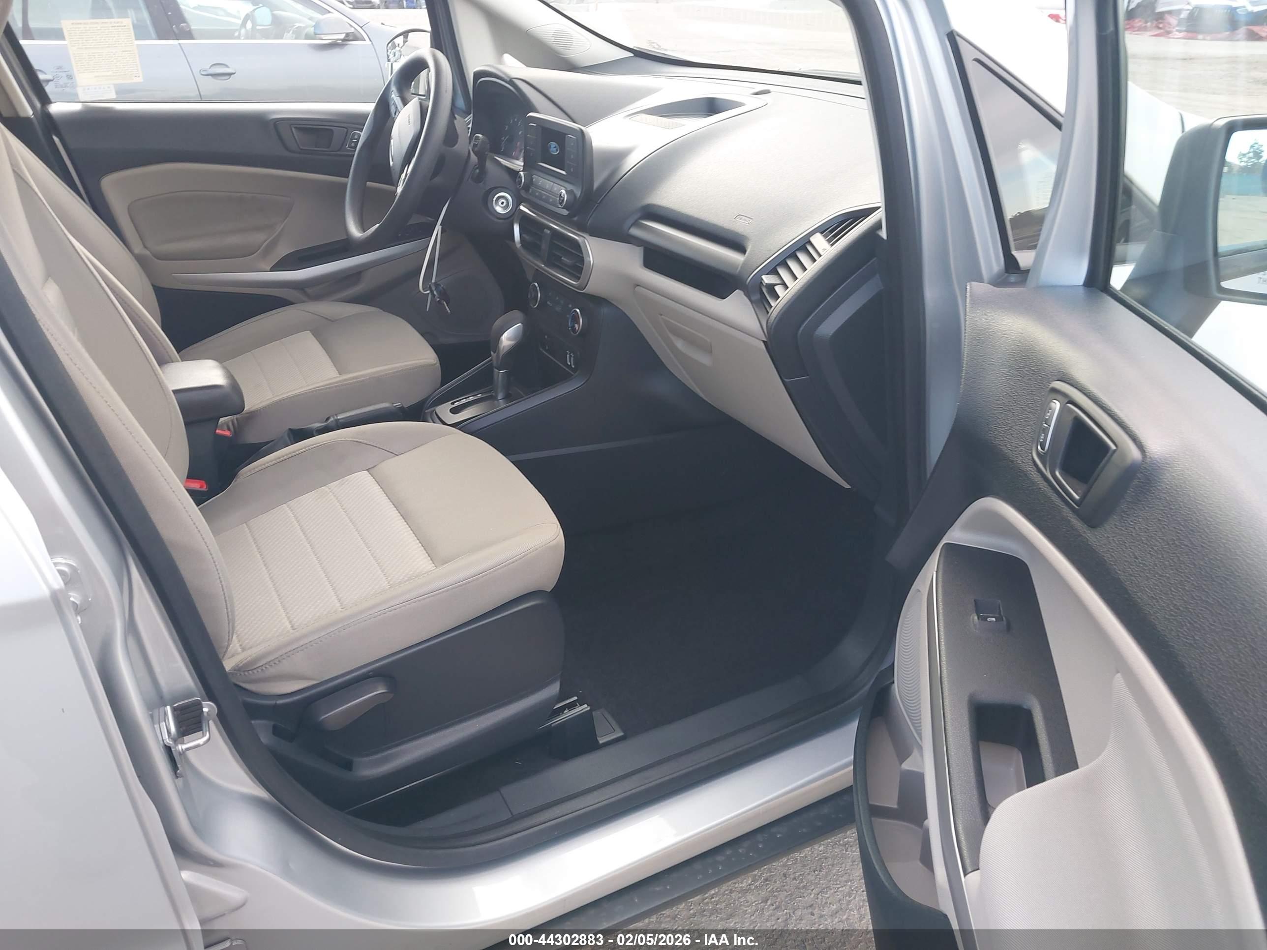 FORD ECOSPORT image 5