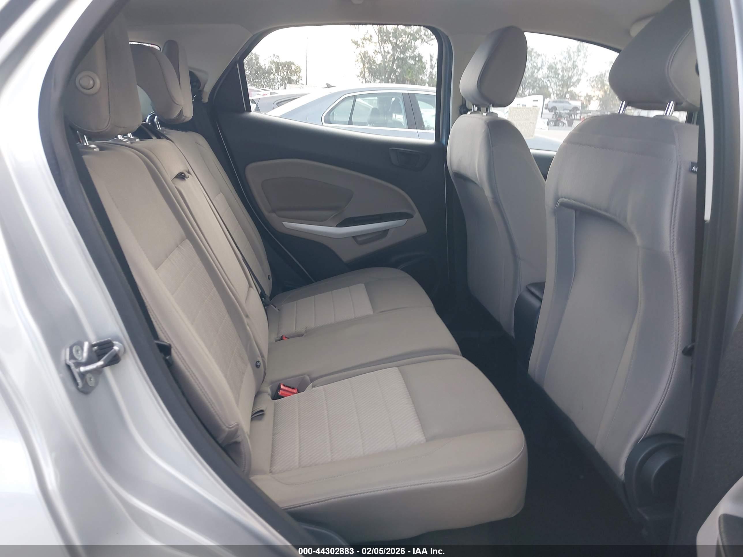 FORD ECOSPORT image 8