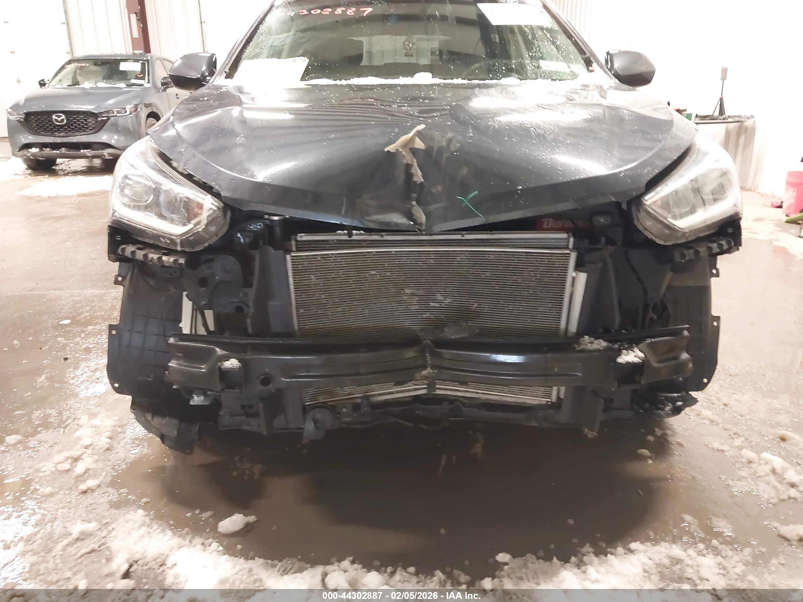 HYUNDAI SANTA image 6