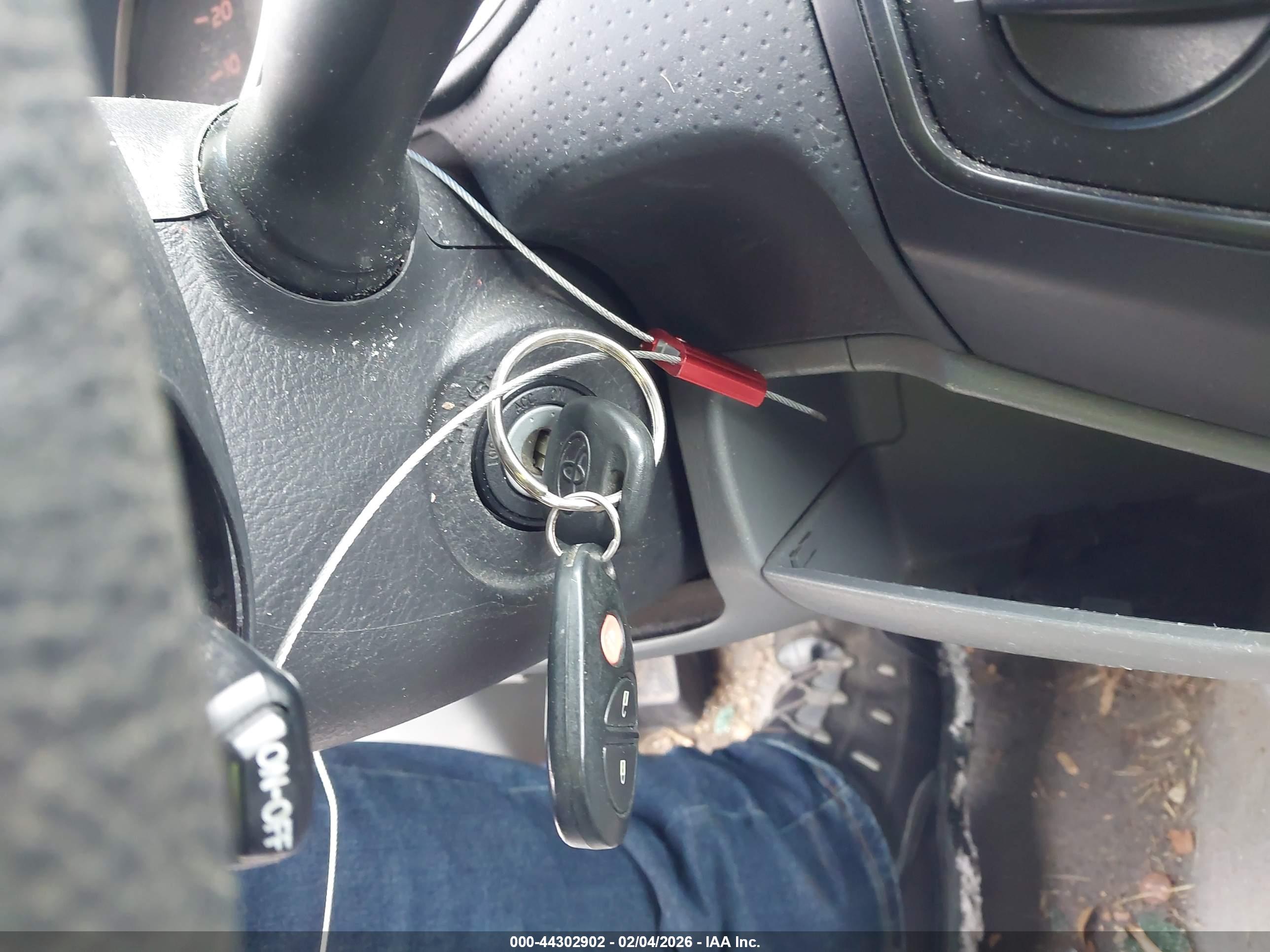 TOYOTA TACOMA image 11