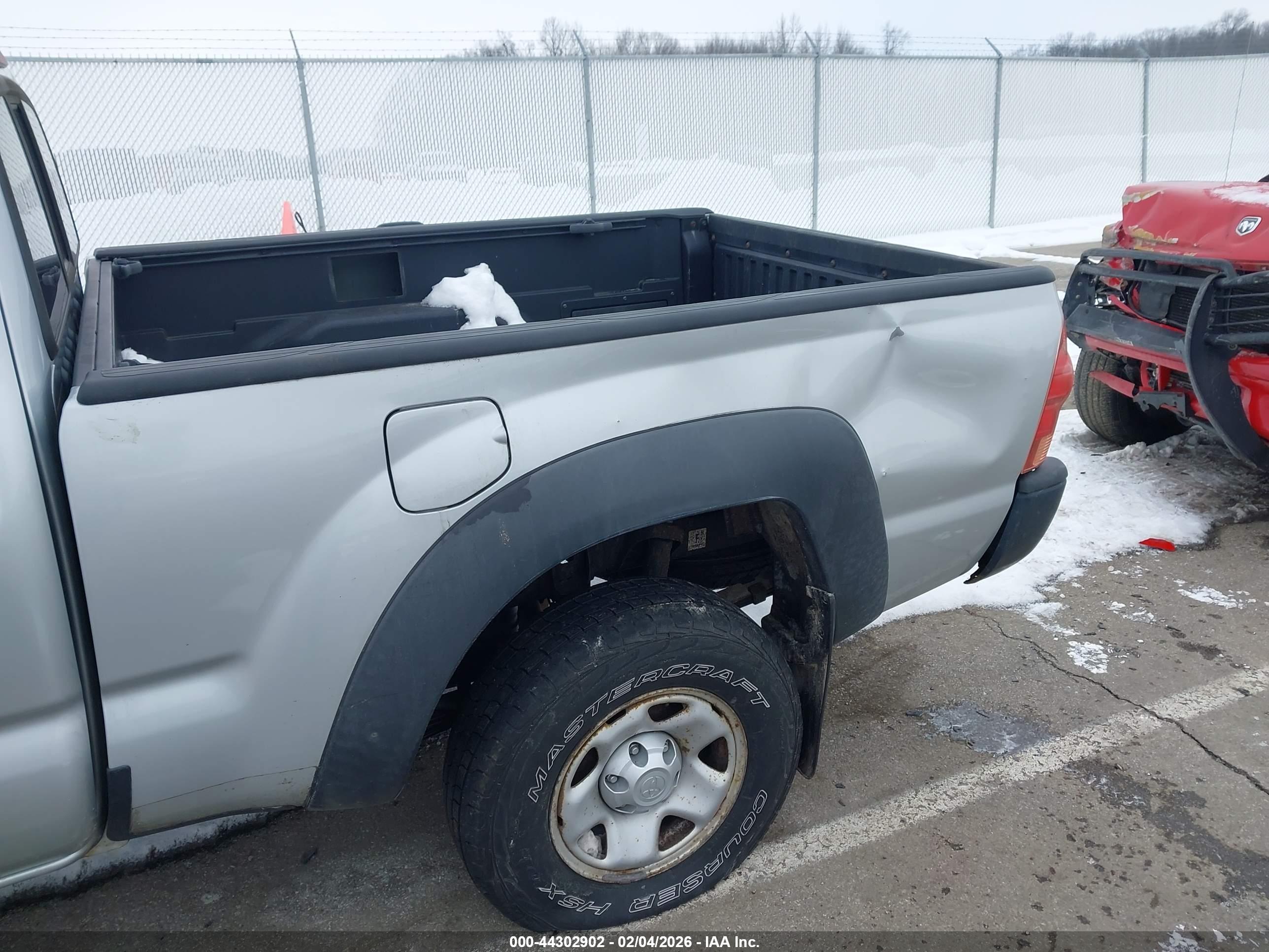 TOYOTA TACOMA image 6