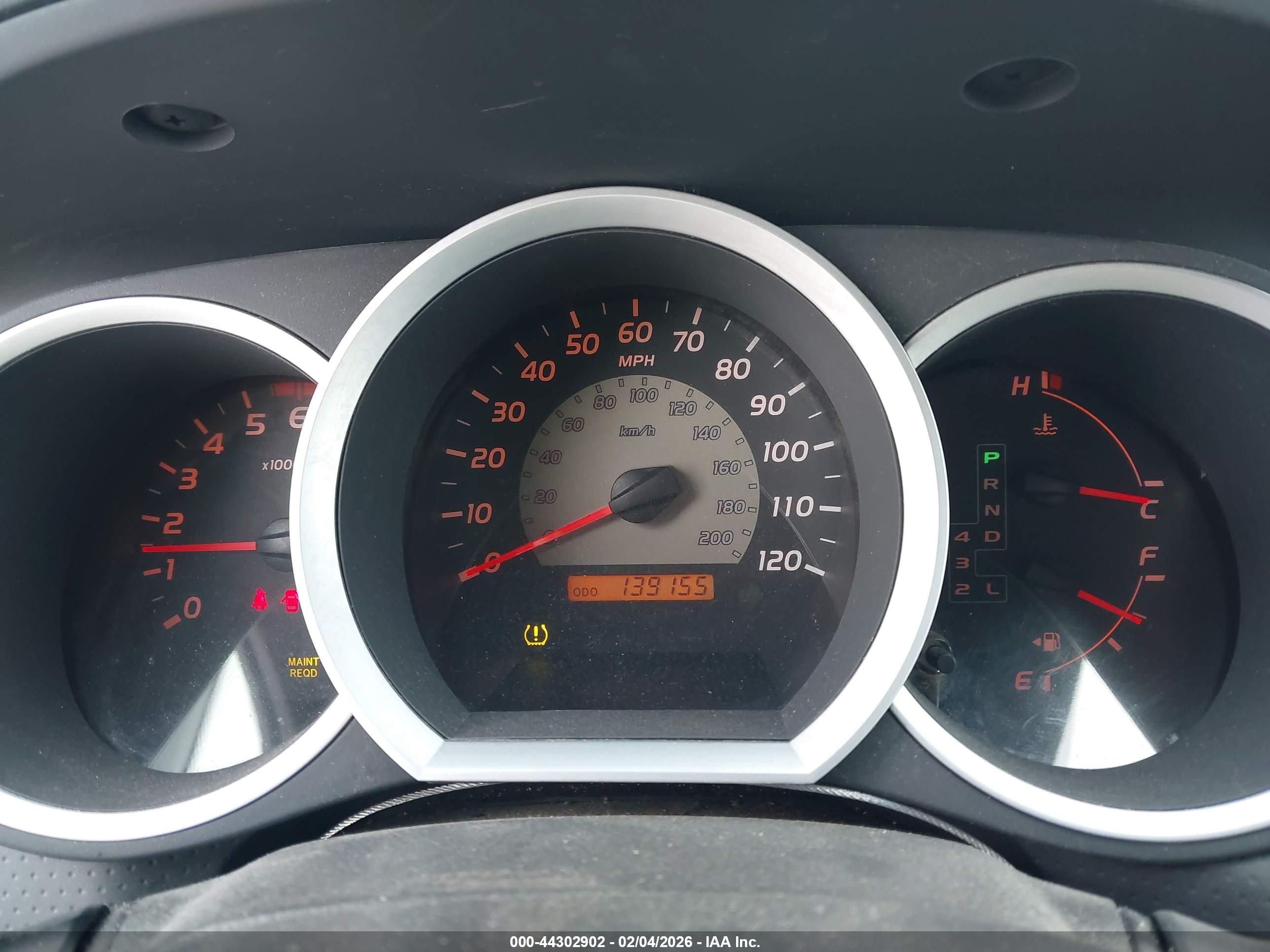 TOYOTA TACOMA image 7