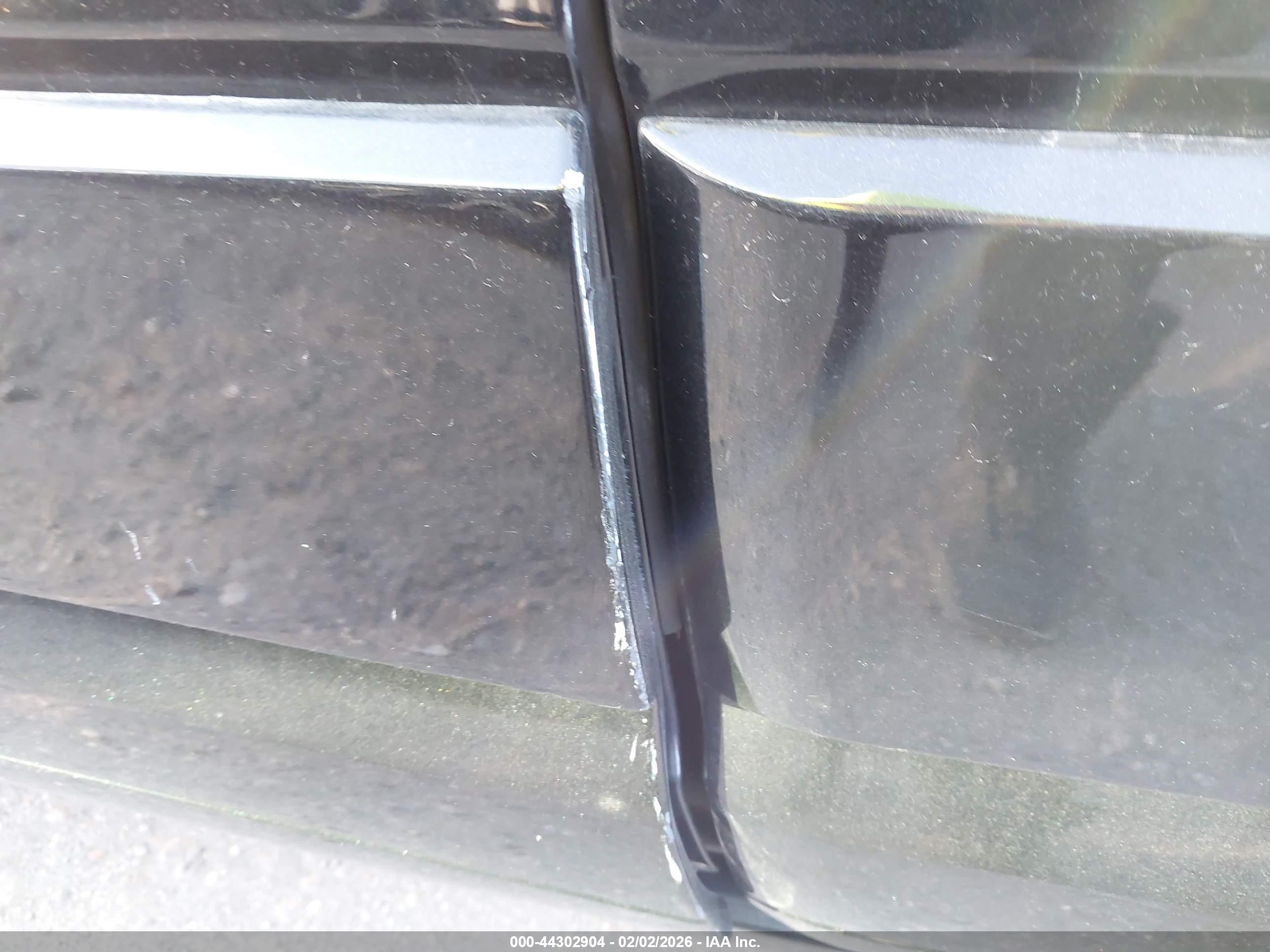 FORD EXPEDITION image 6