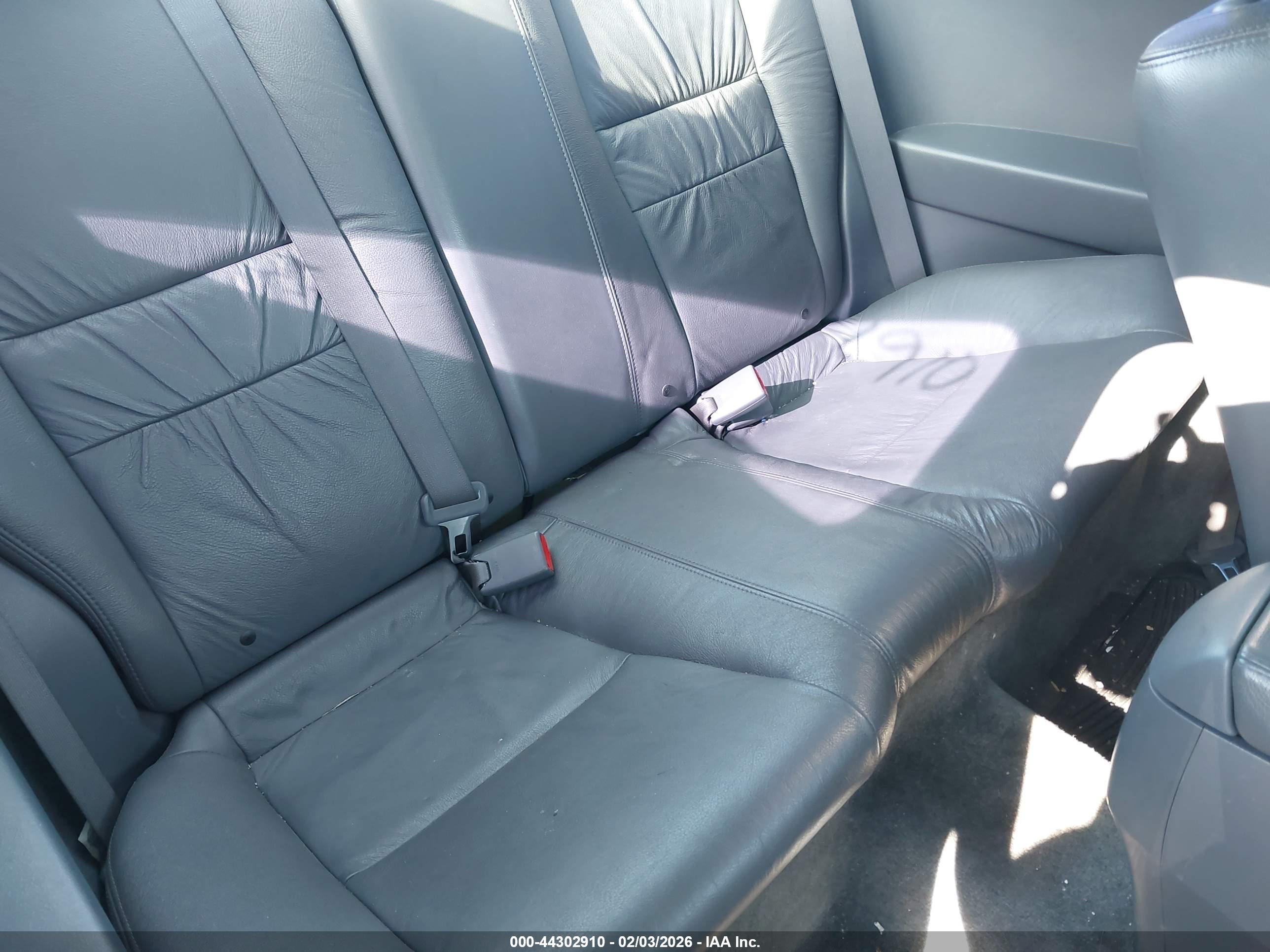 HONDA ACCORD image 8