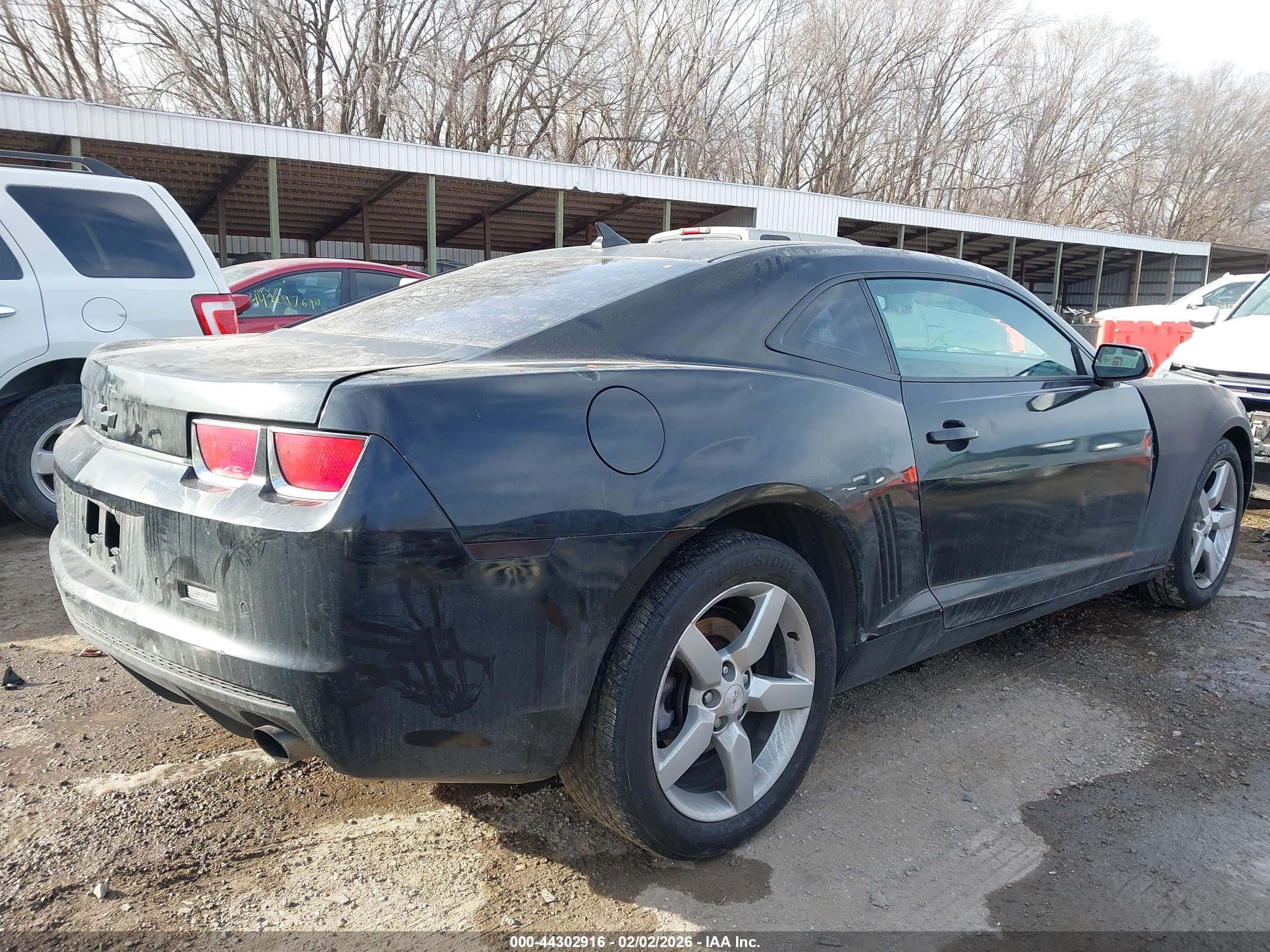 CHEVROLET CAMARO image 4