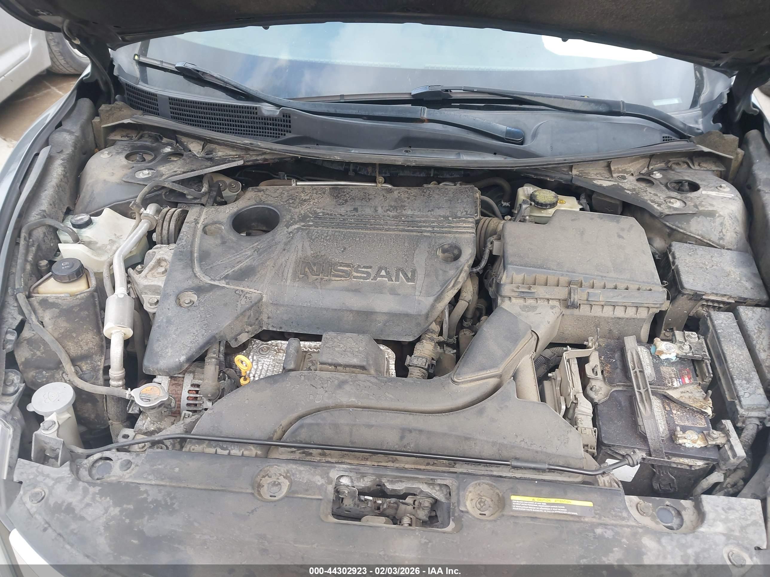 NISSAN ALTIMA image 10