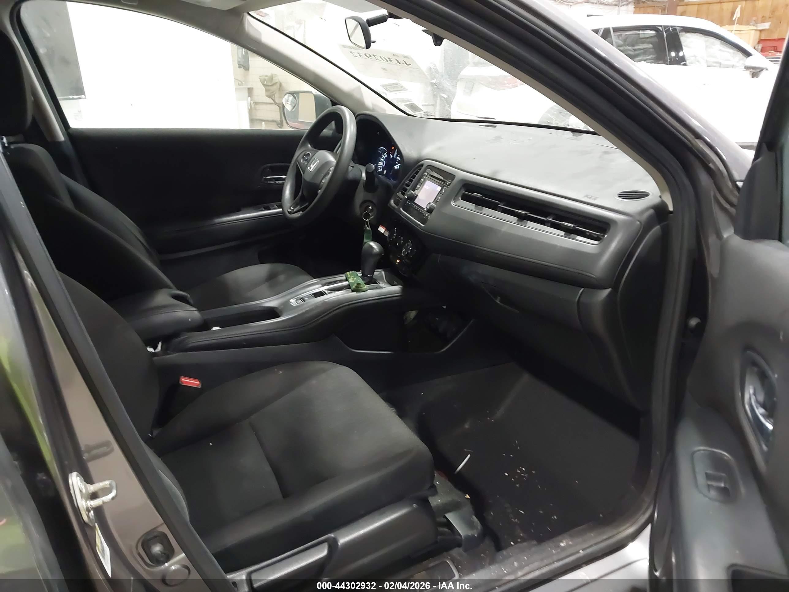 HONDA HR-V image 5