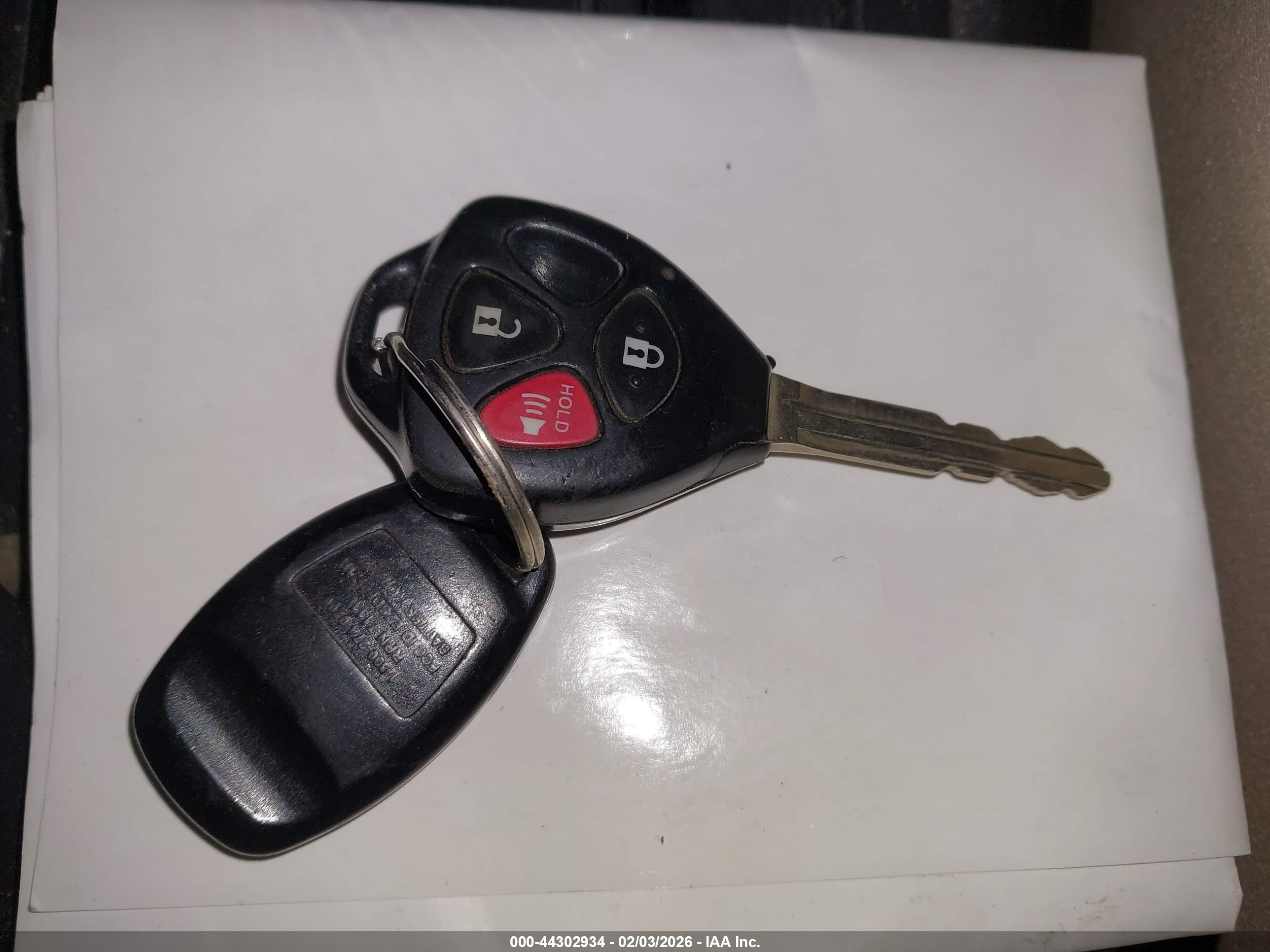 TOYOTA RAV4 image 11