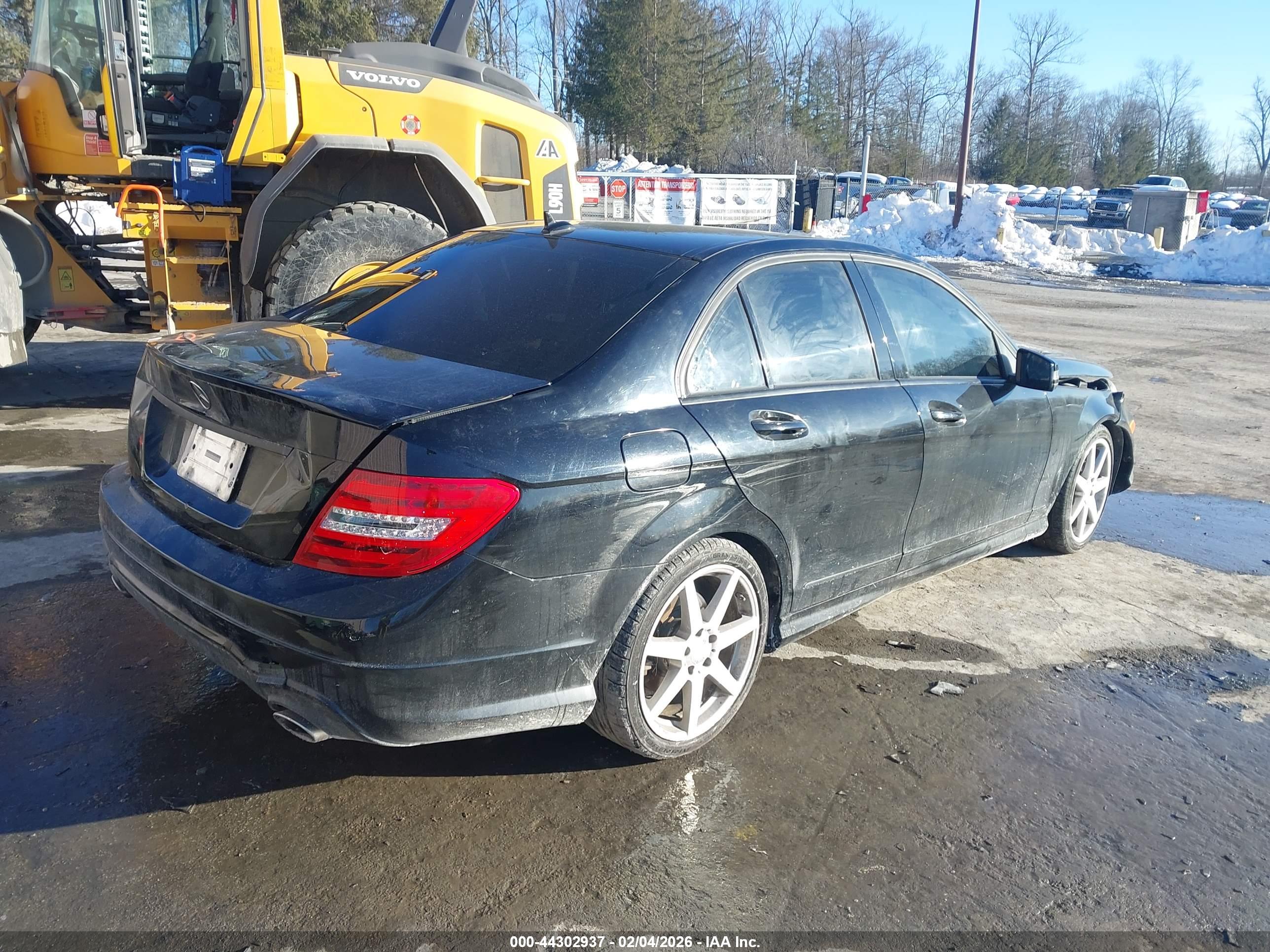 MERCEDES-BENZ C image 4