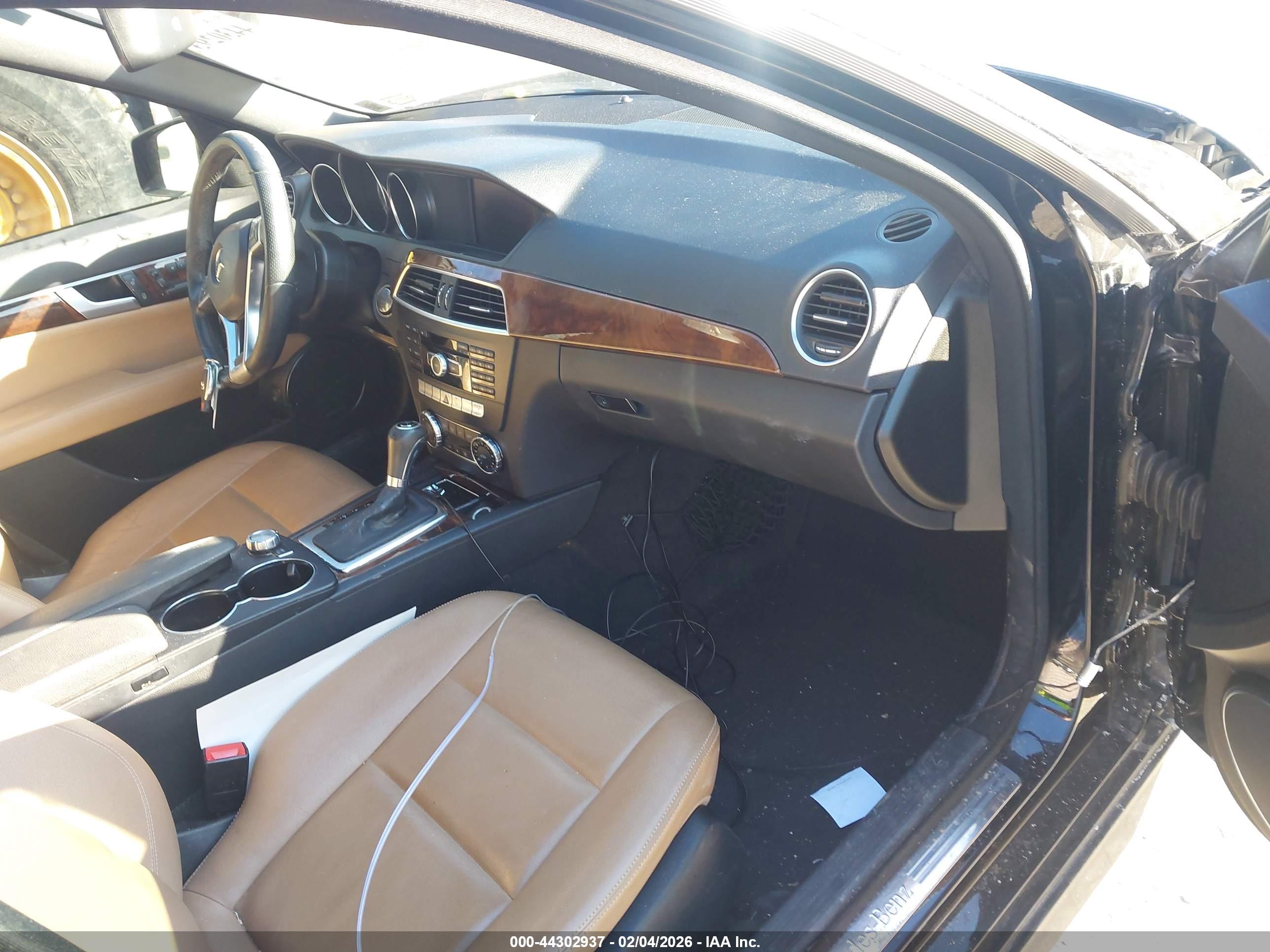 MERCEDES-BENZ C image 5