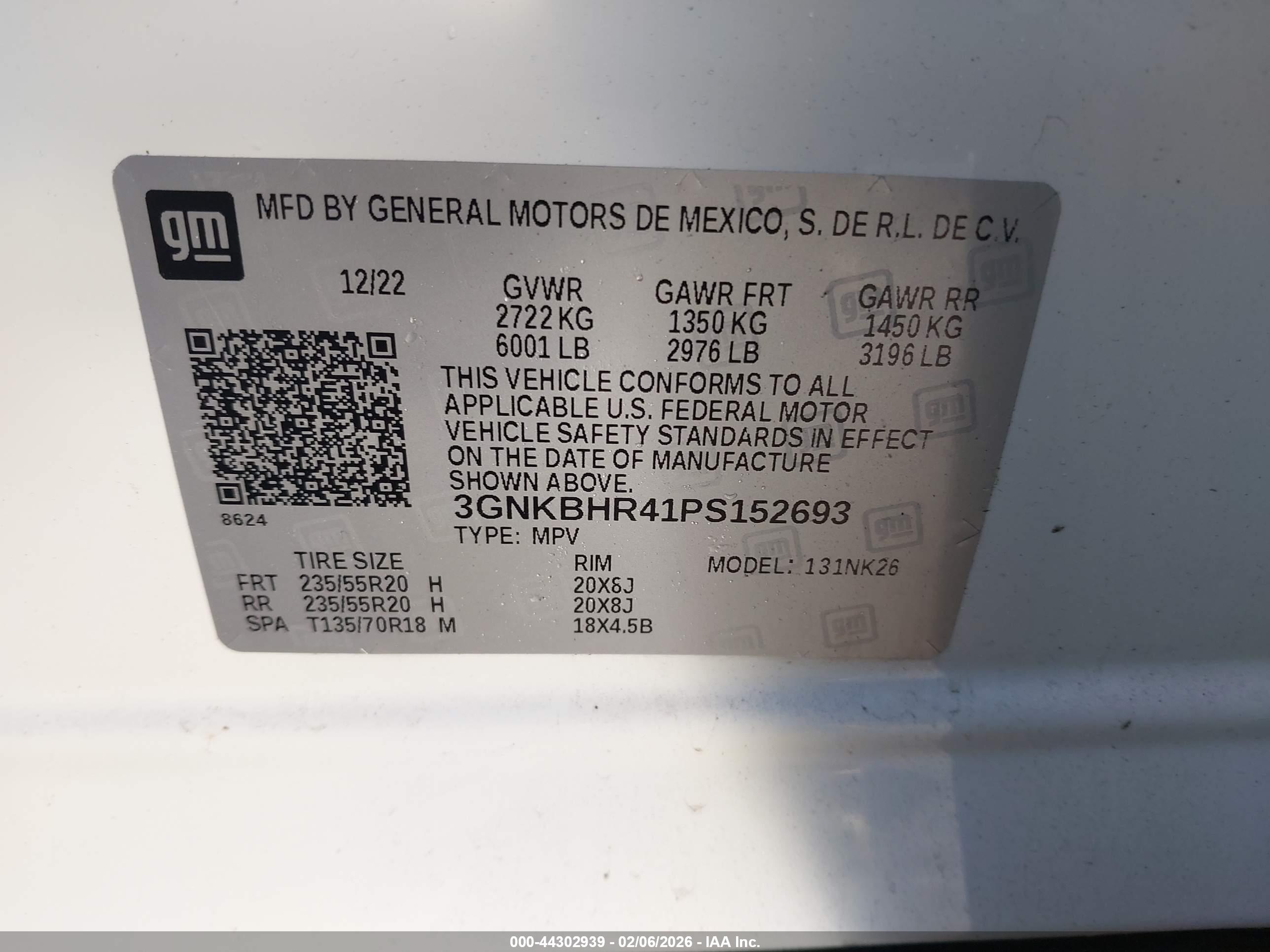 CHEVROLET BLAZER image 9