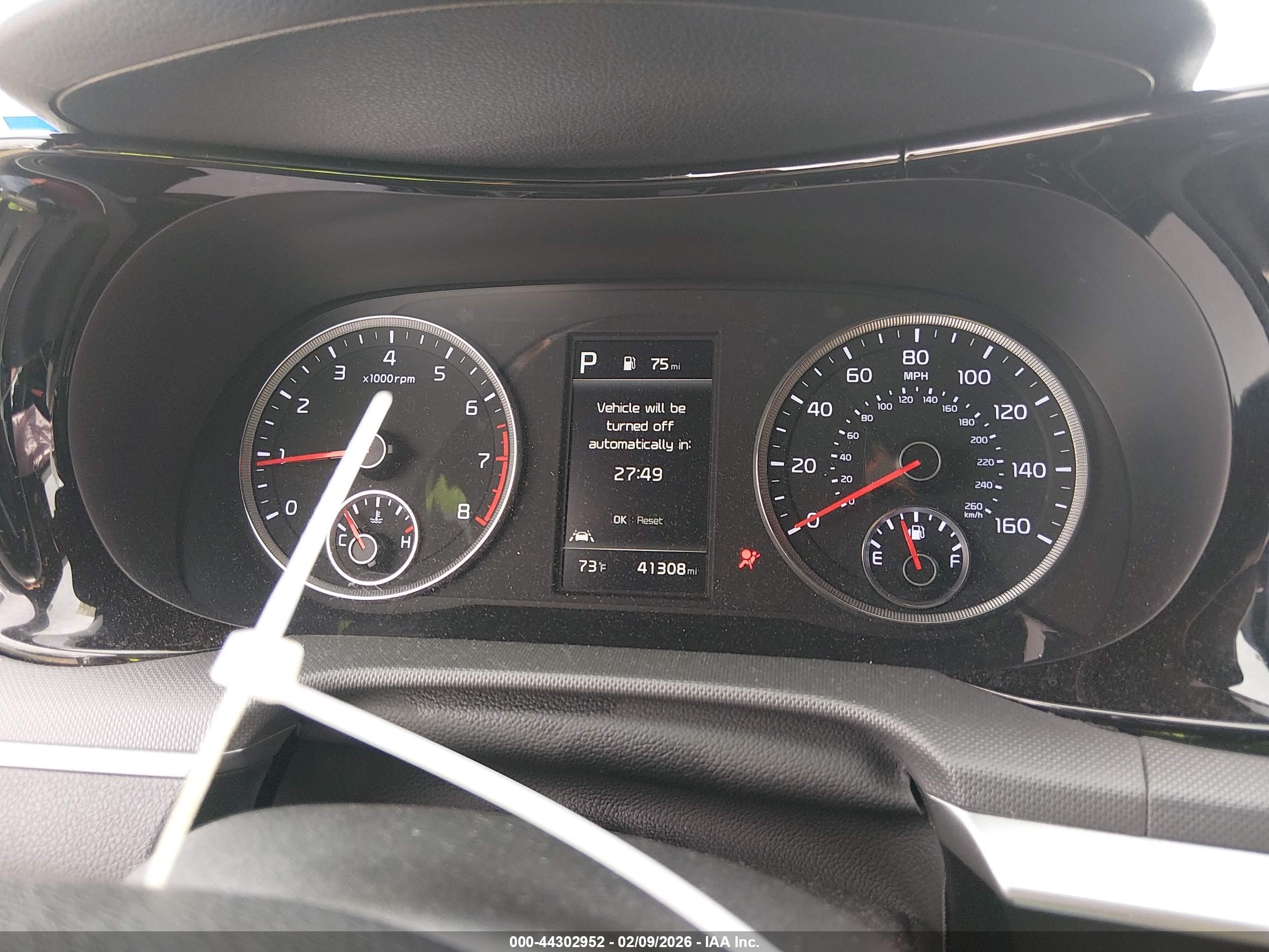 KIA K5 image 7