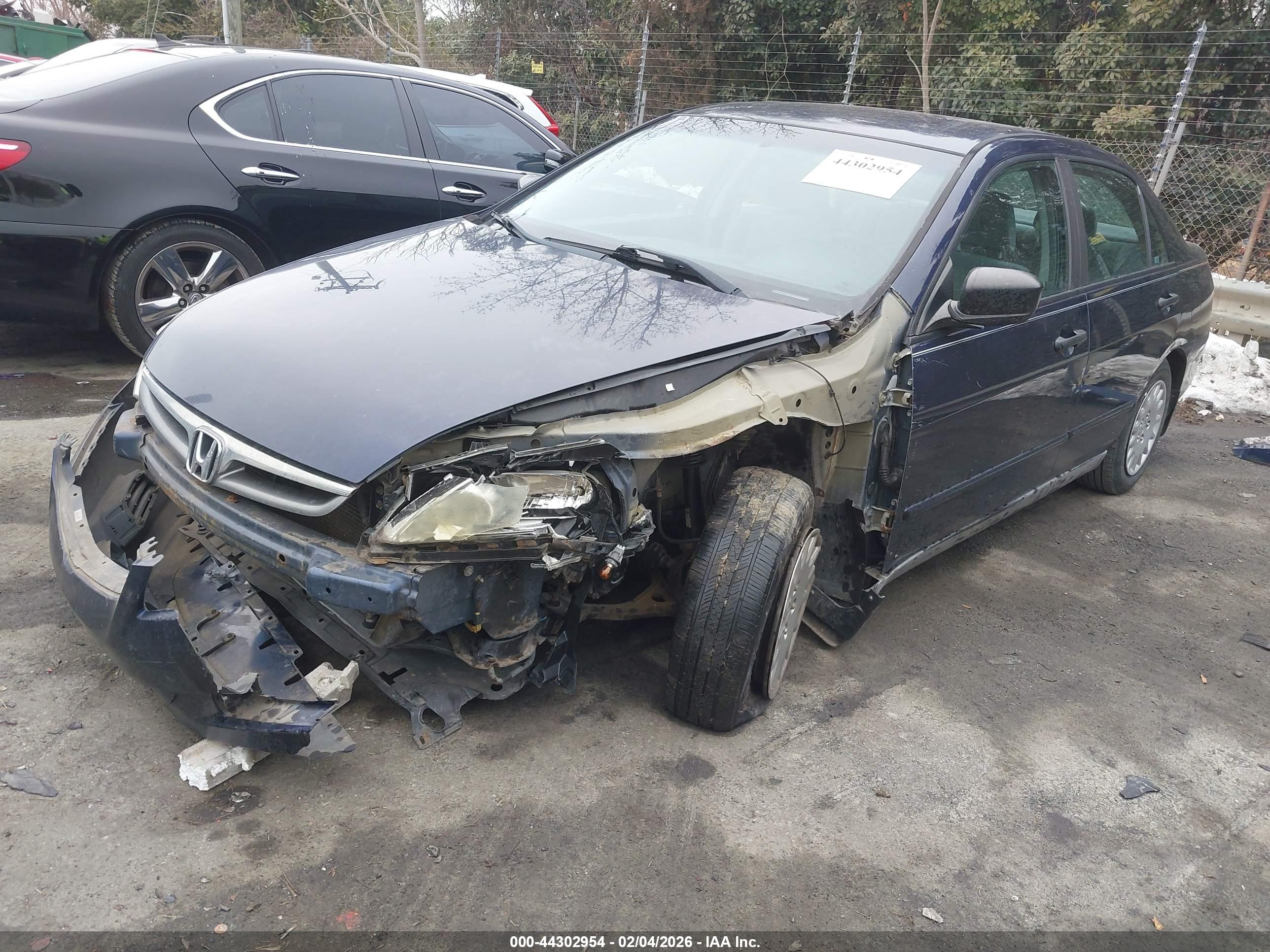 HONDA ACCORD image 2