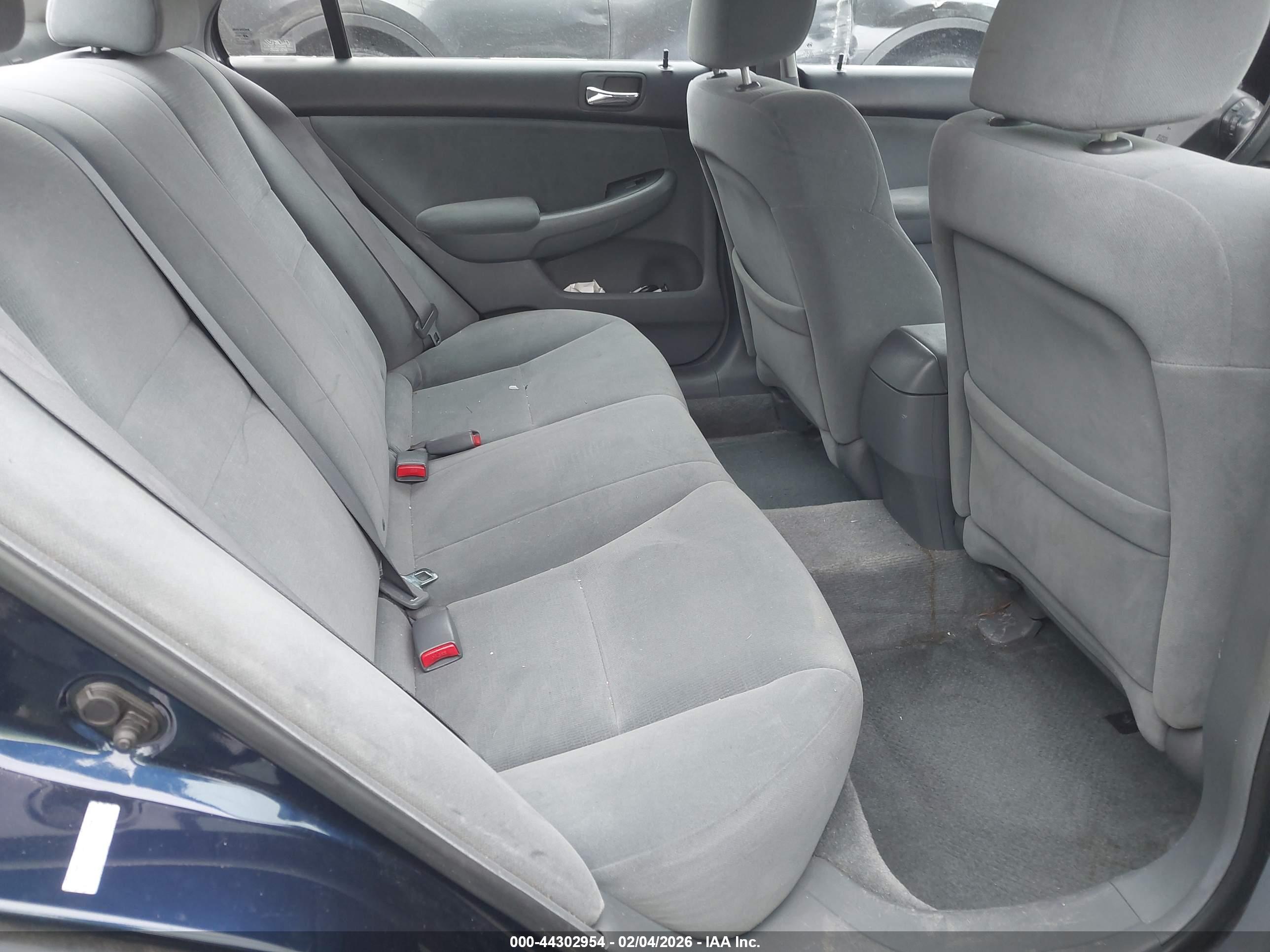 HONDA ACCORD image 8