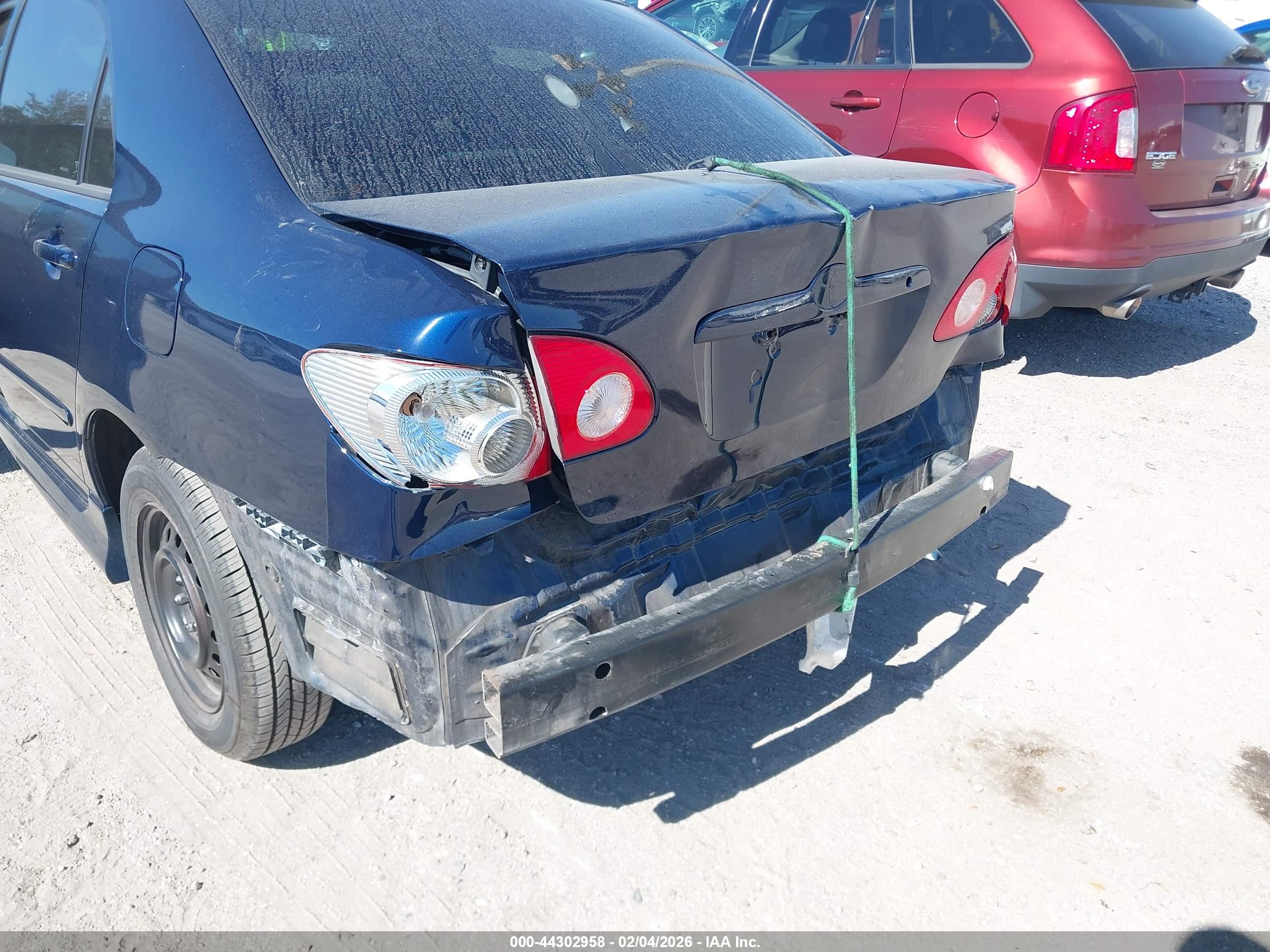 TOYOTA COROLLA image 6