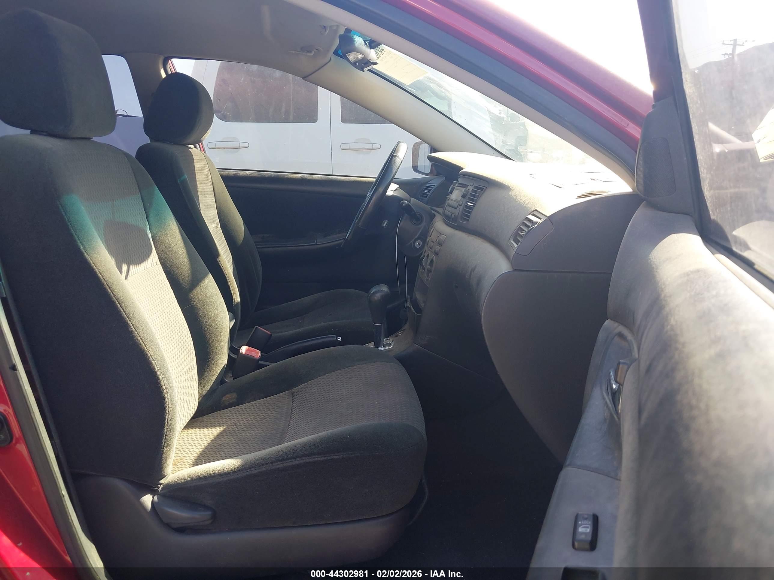 TOYOTA COROLLA image 5