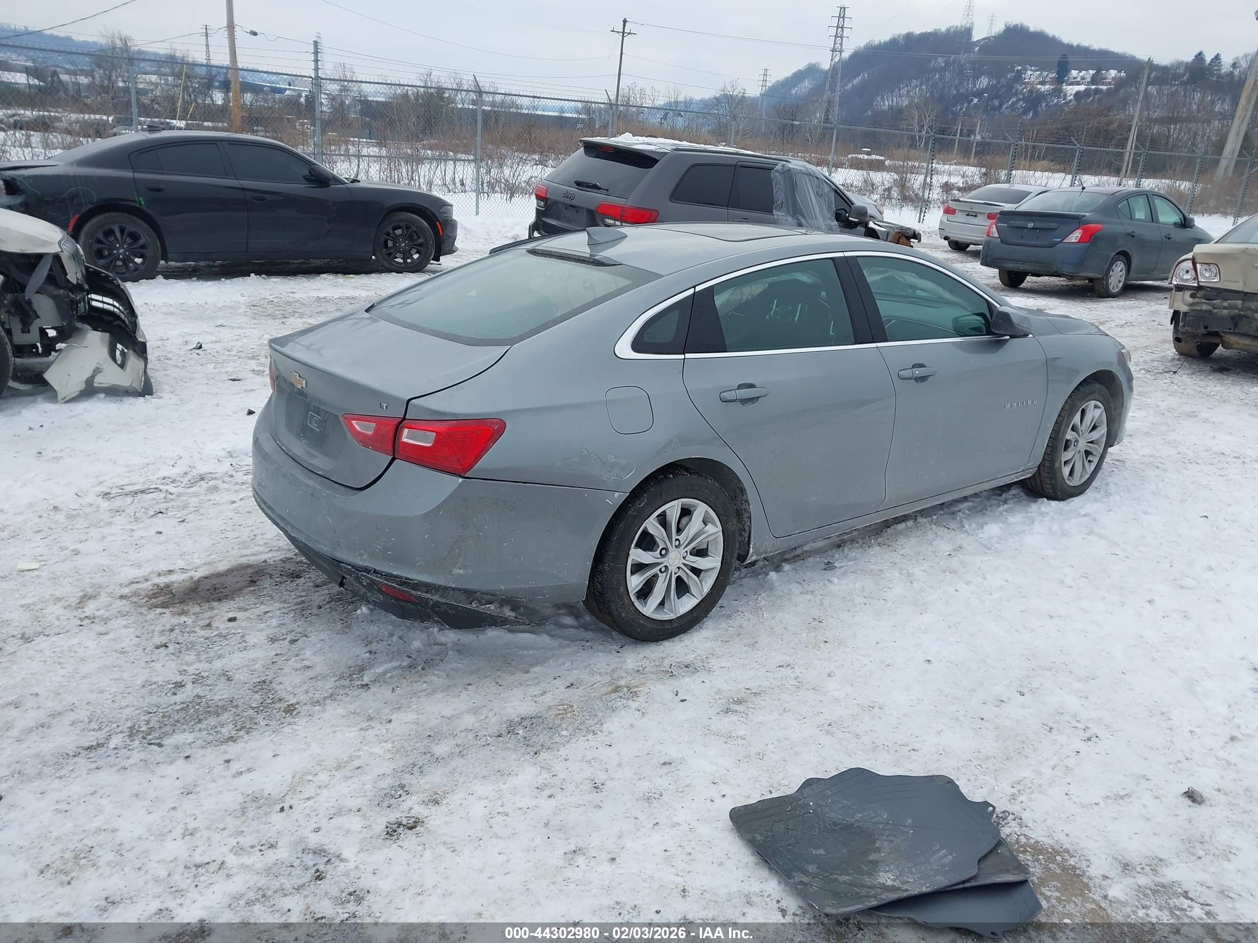 CHEVROLET MALIBU image 4