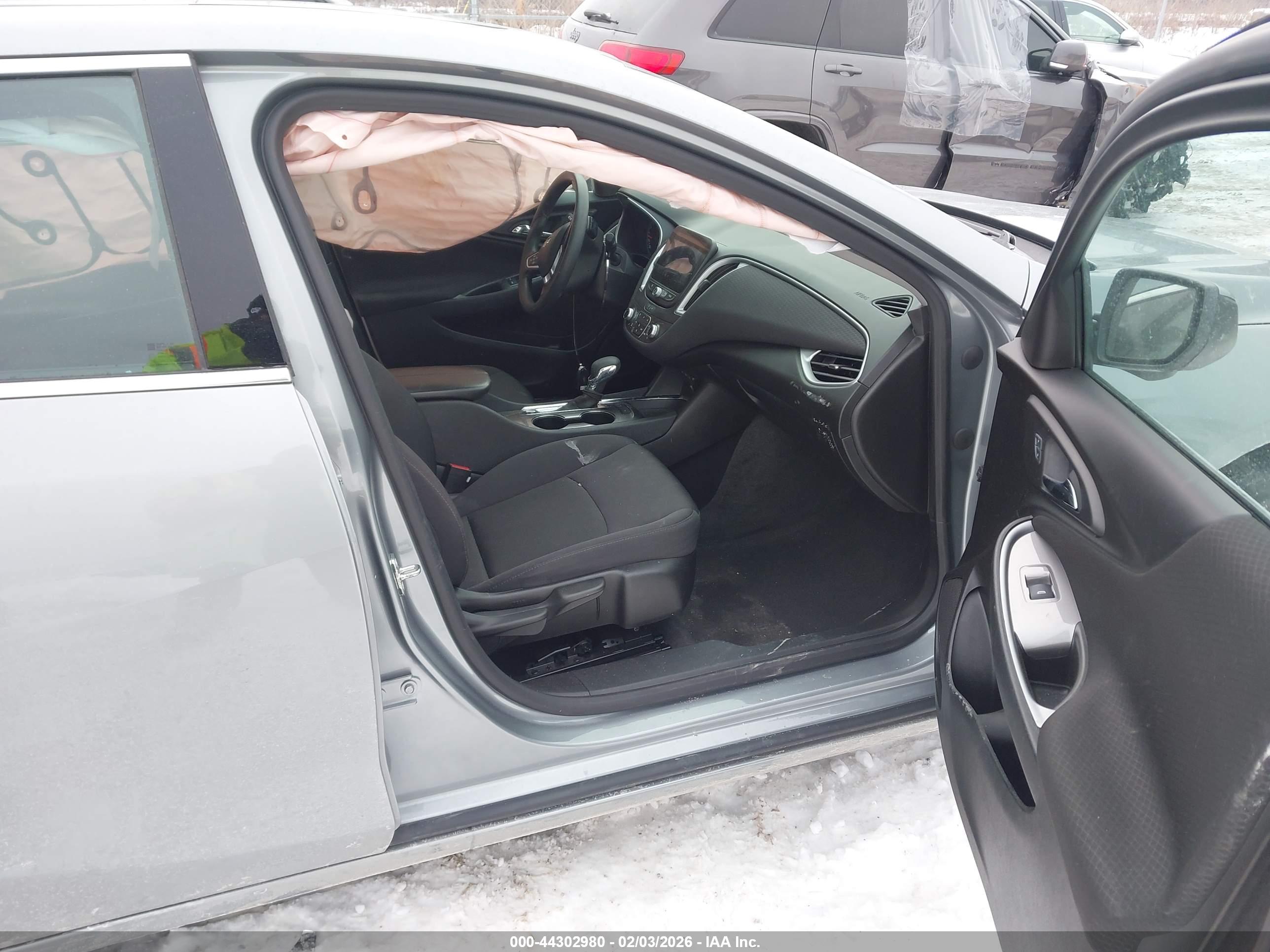 CHEVROLET MALIBU image 5