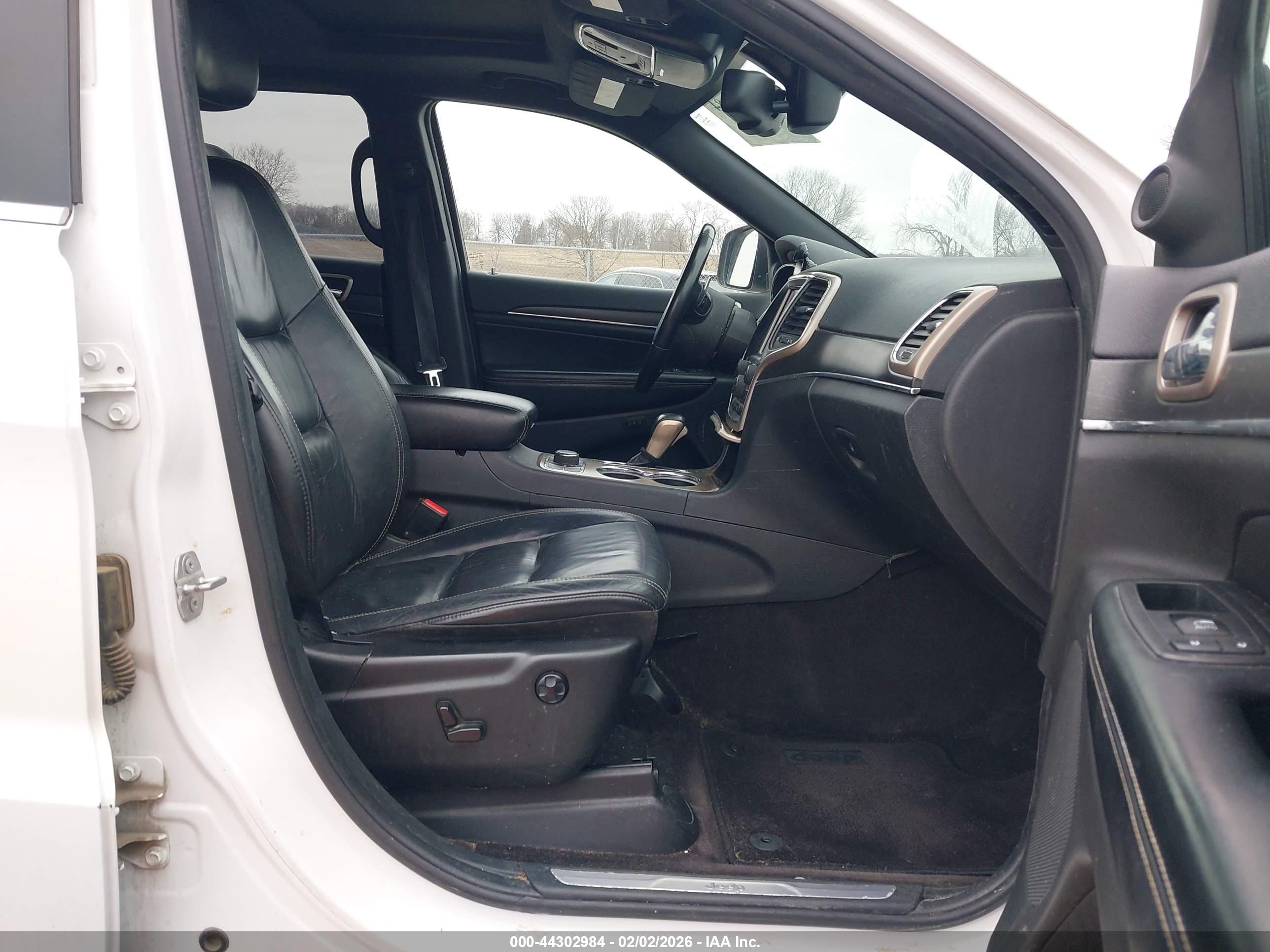 JEEP GRAND image 5