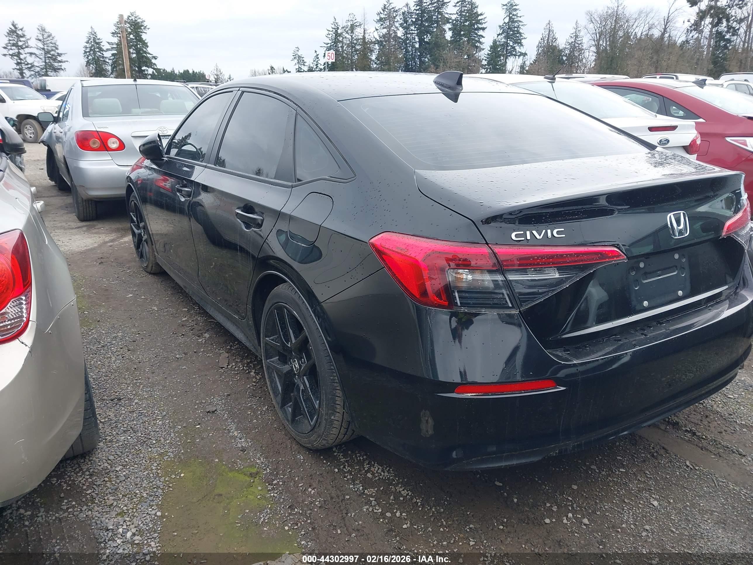 HONDA CIVIC image 3