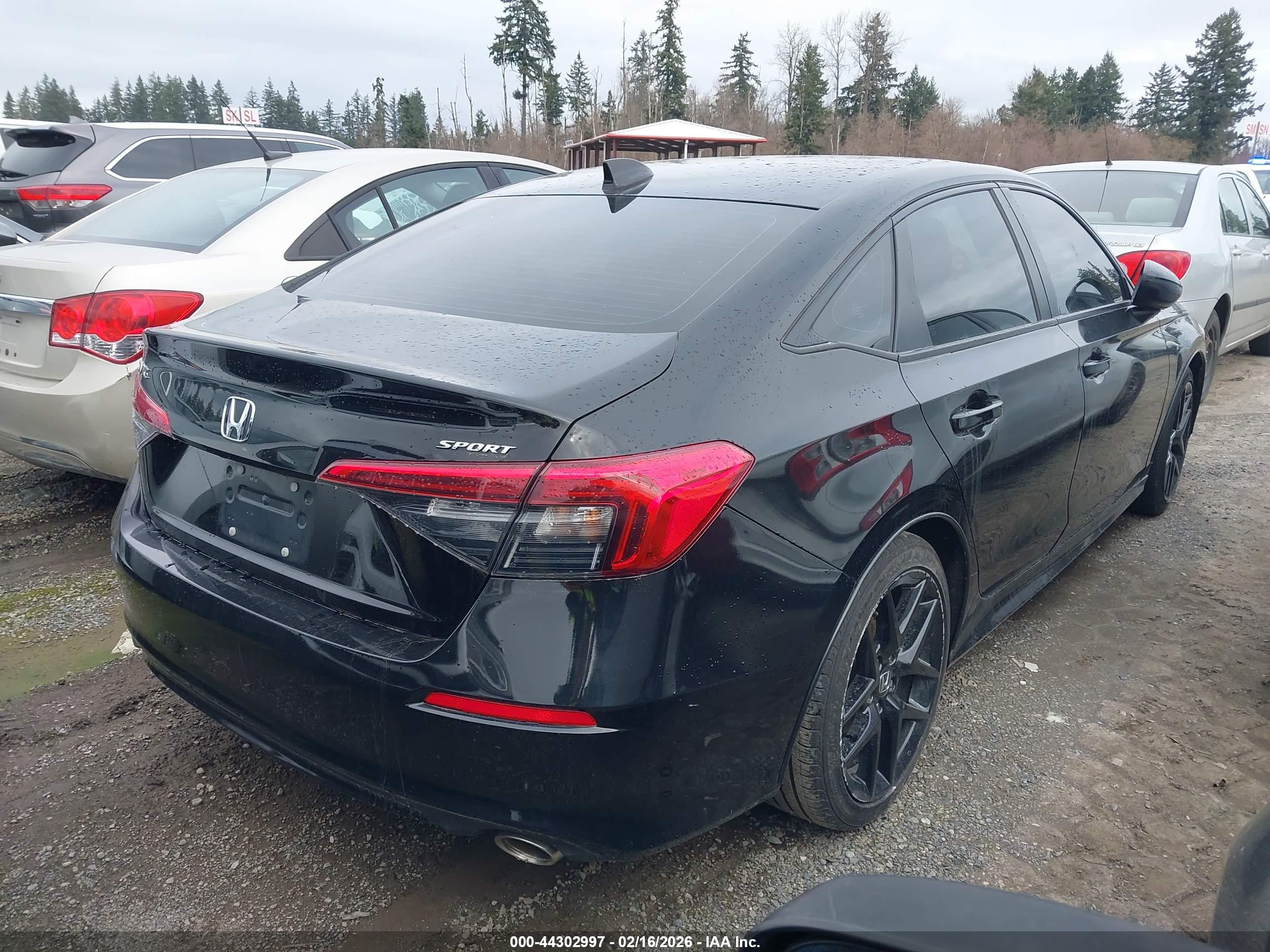 HONDA CIVIC image 4