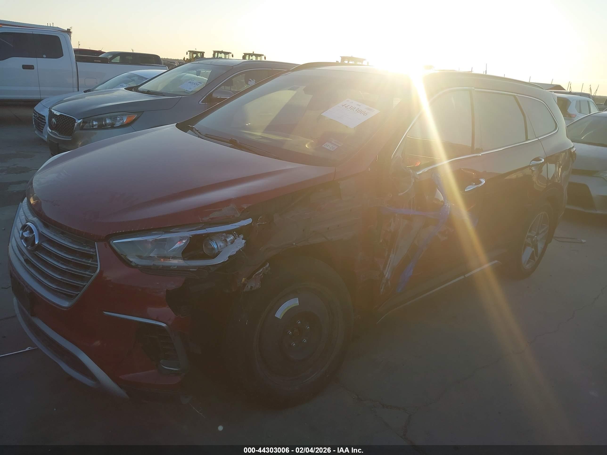 HYUNDAI SANTA image 2