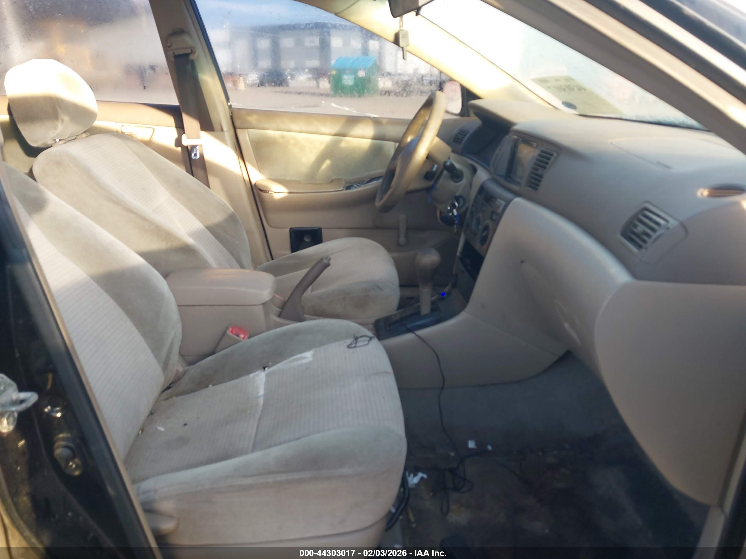 TOYOTA COROLLA image 5