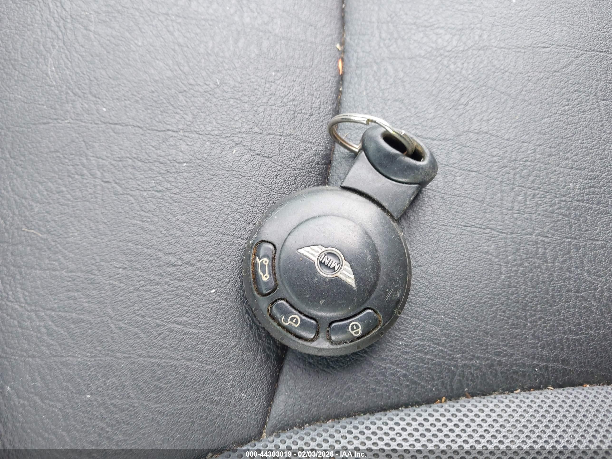 MINI COOPER image 11
