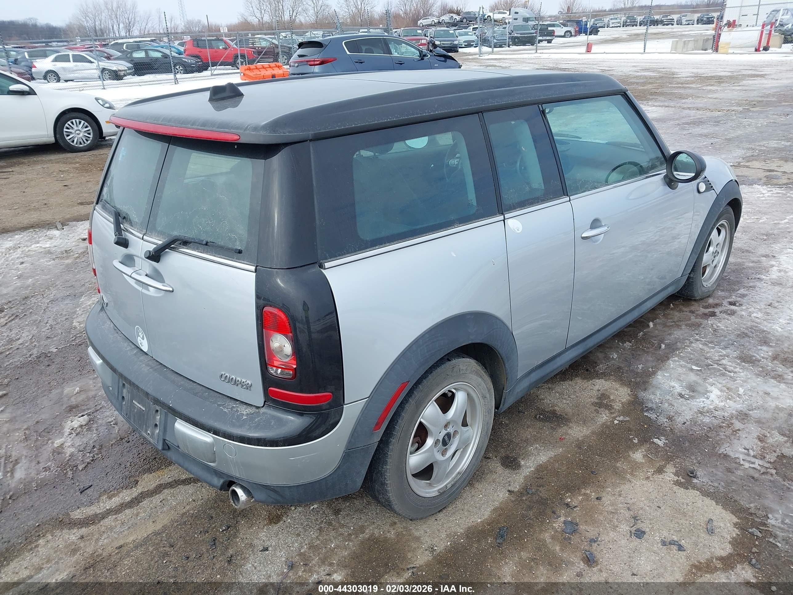 MINI COOPER image 4