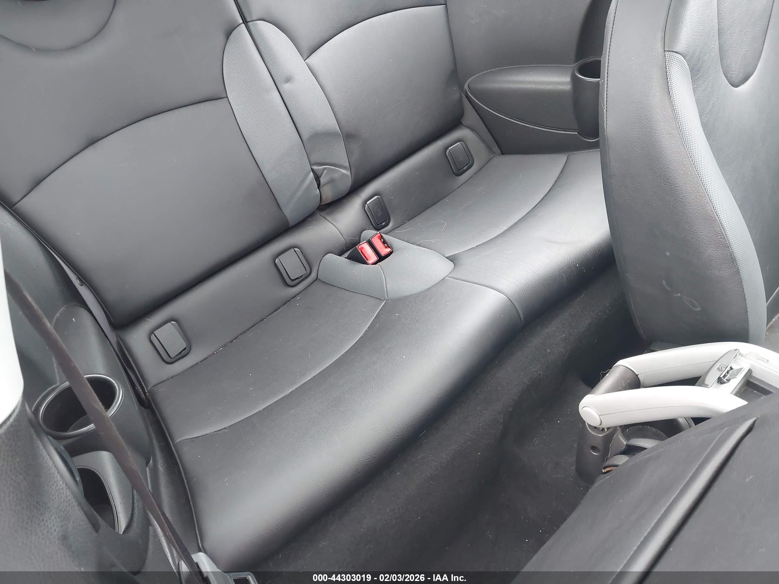 MINI COOPER image 8