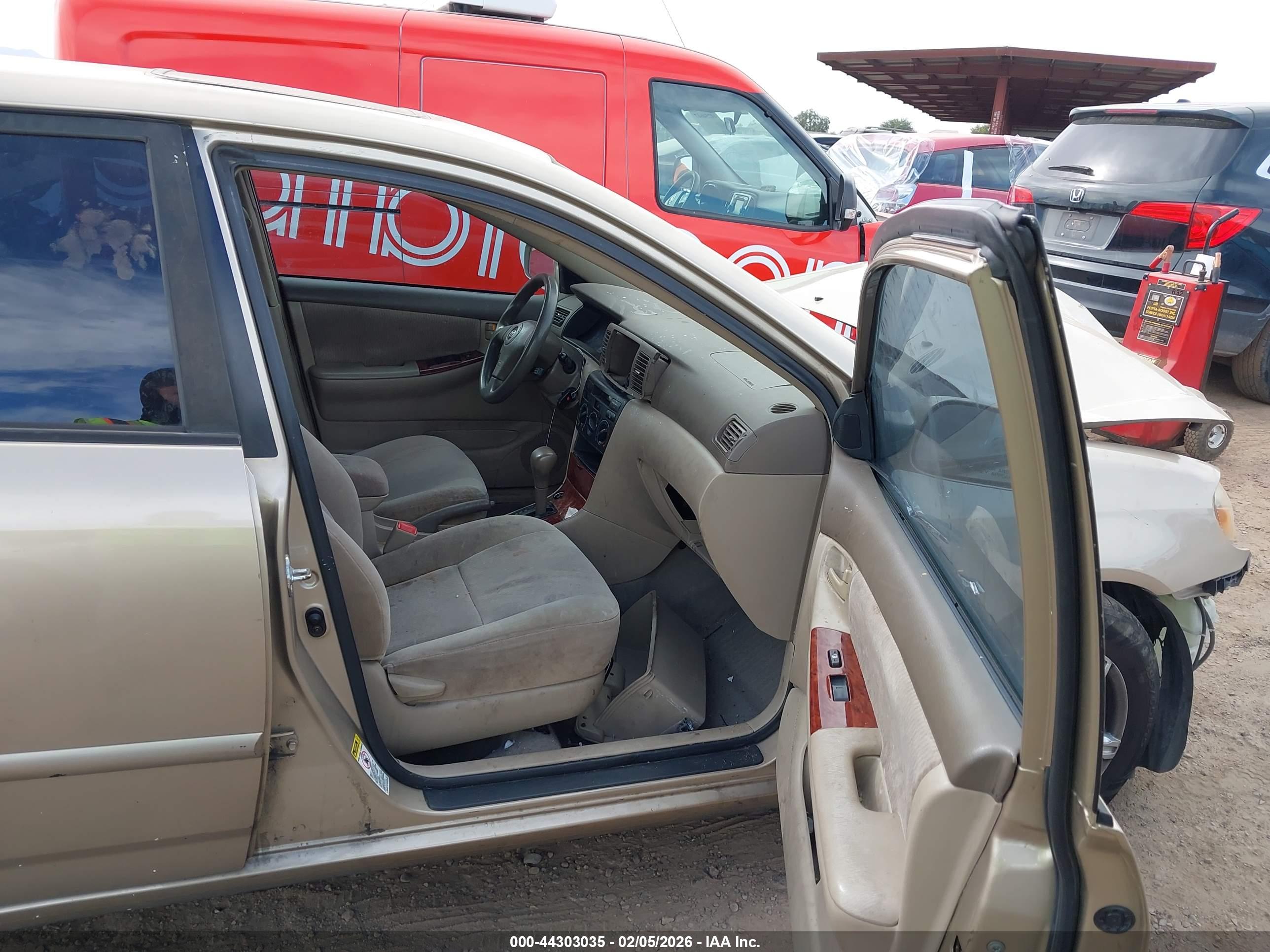 TOYOTA COROLLA image 5