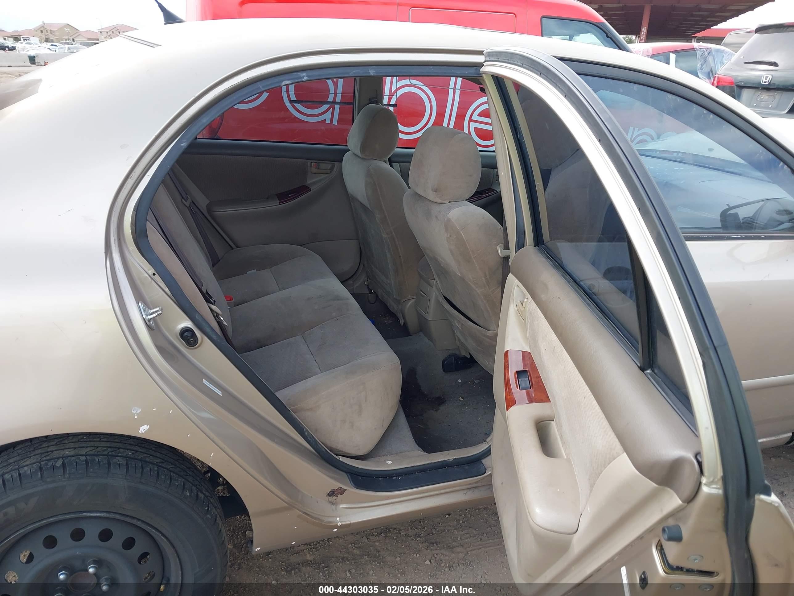 TOYOTA COROLLA image 8