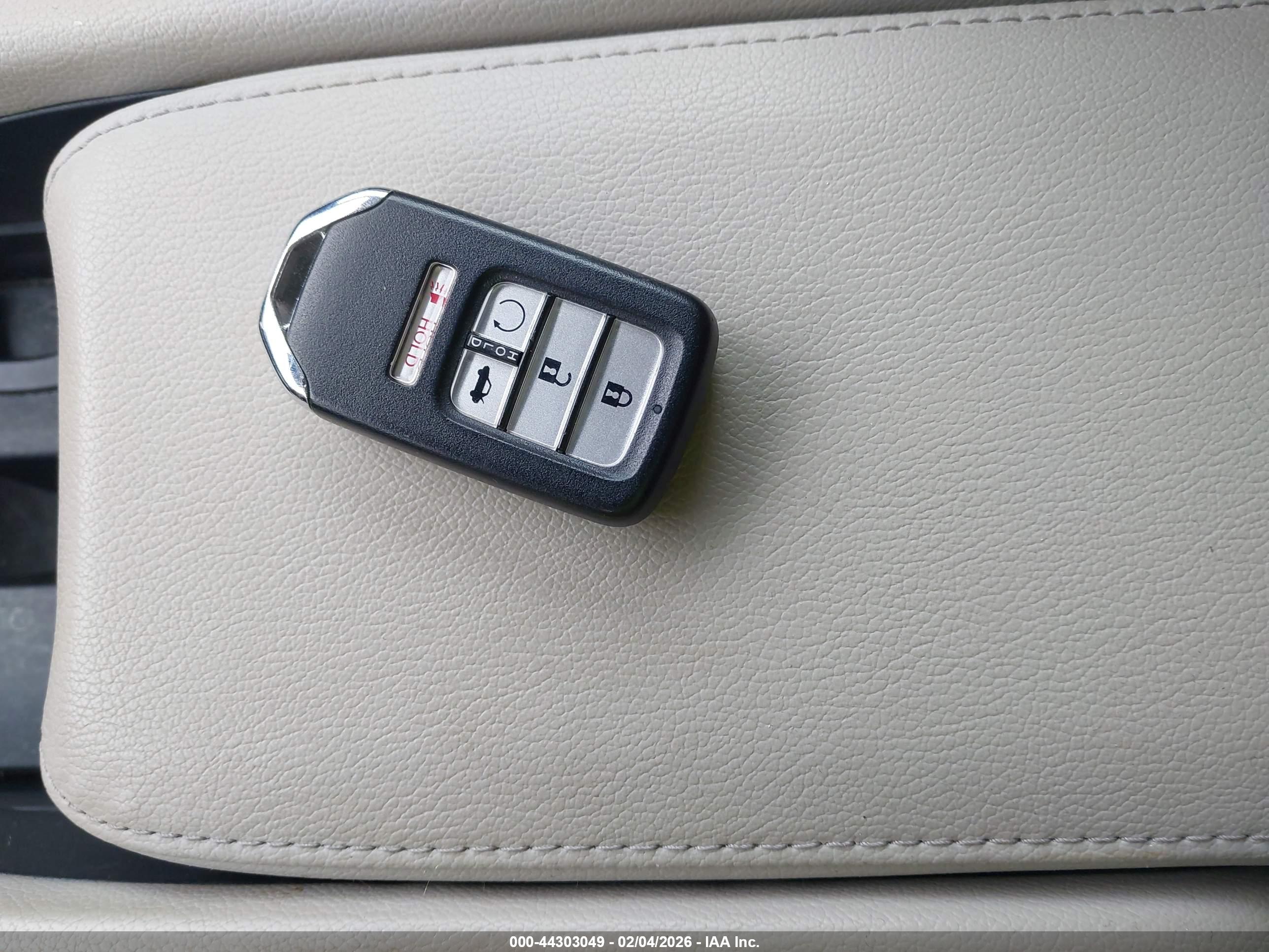 HONDA INSIGHT image 11