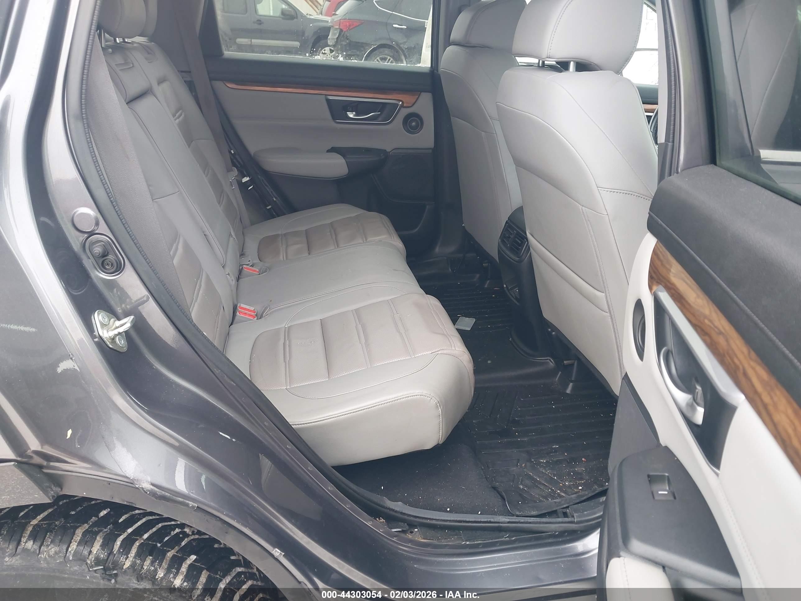 HONDA CR-V image 8