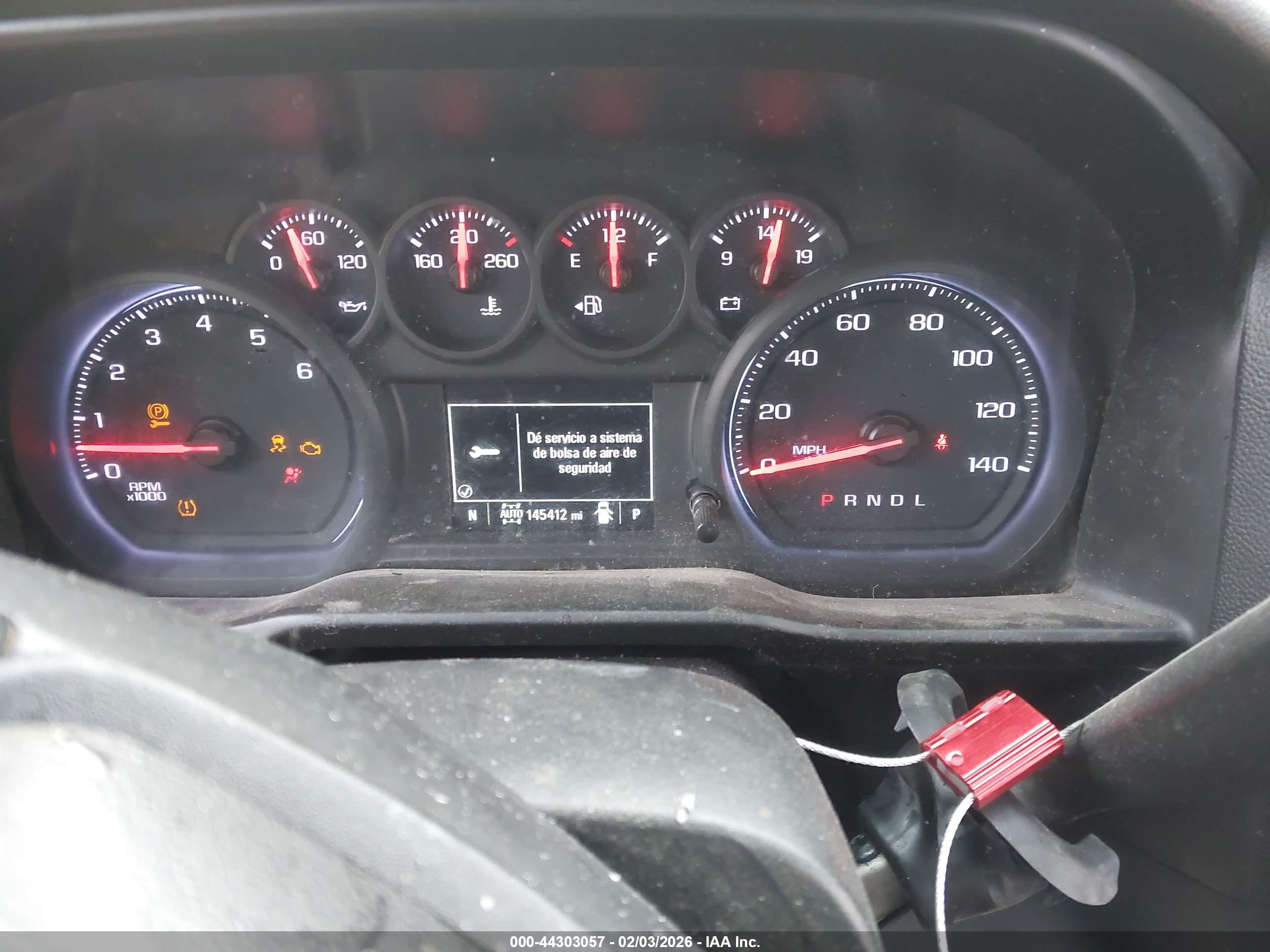 CHEVROLET SILVERADO image 7