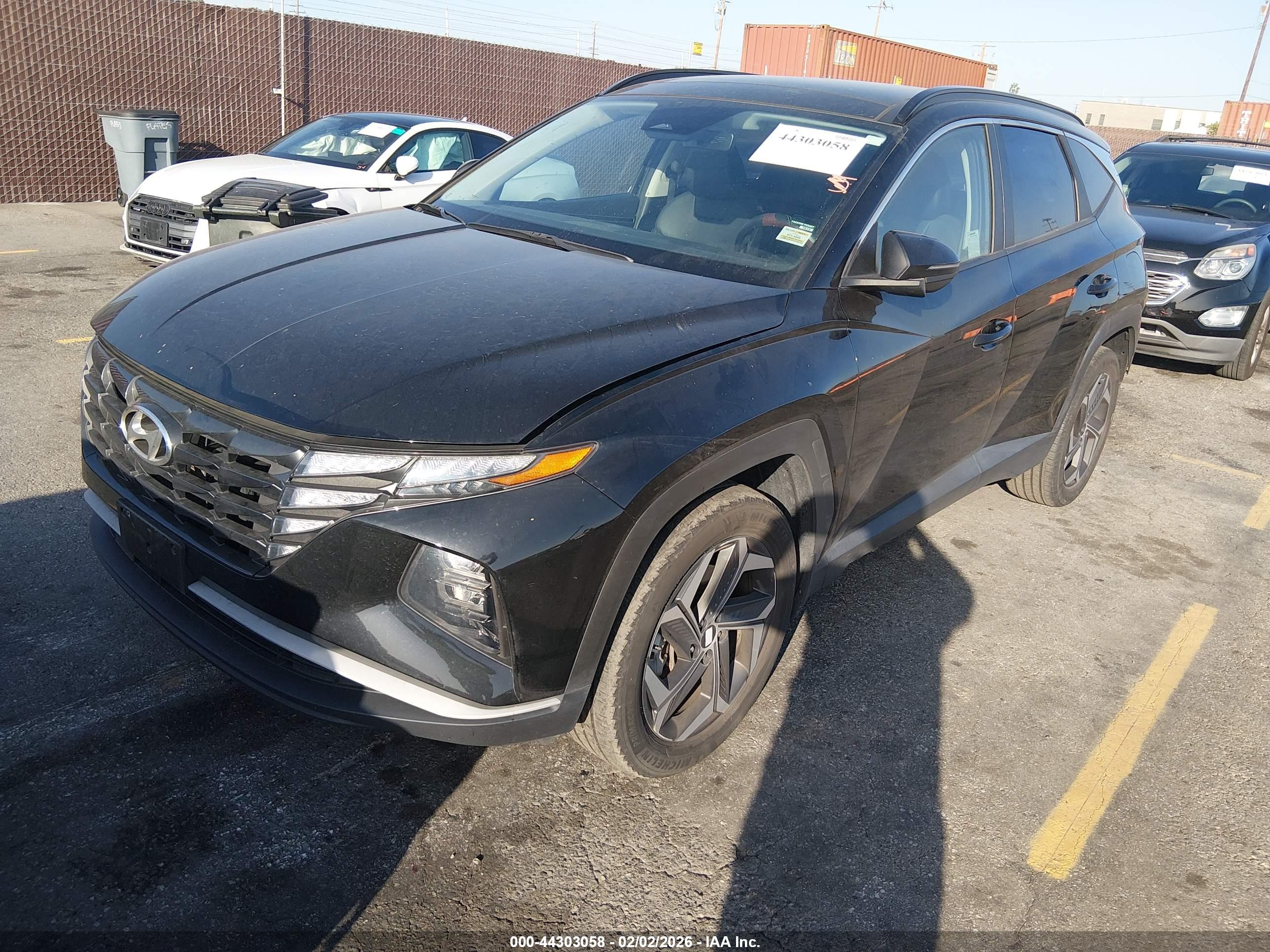 HYUNDAI TUCSON image 2